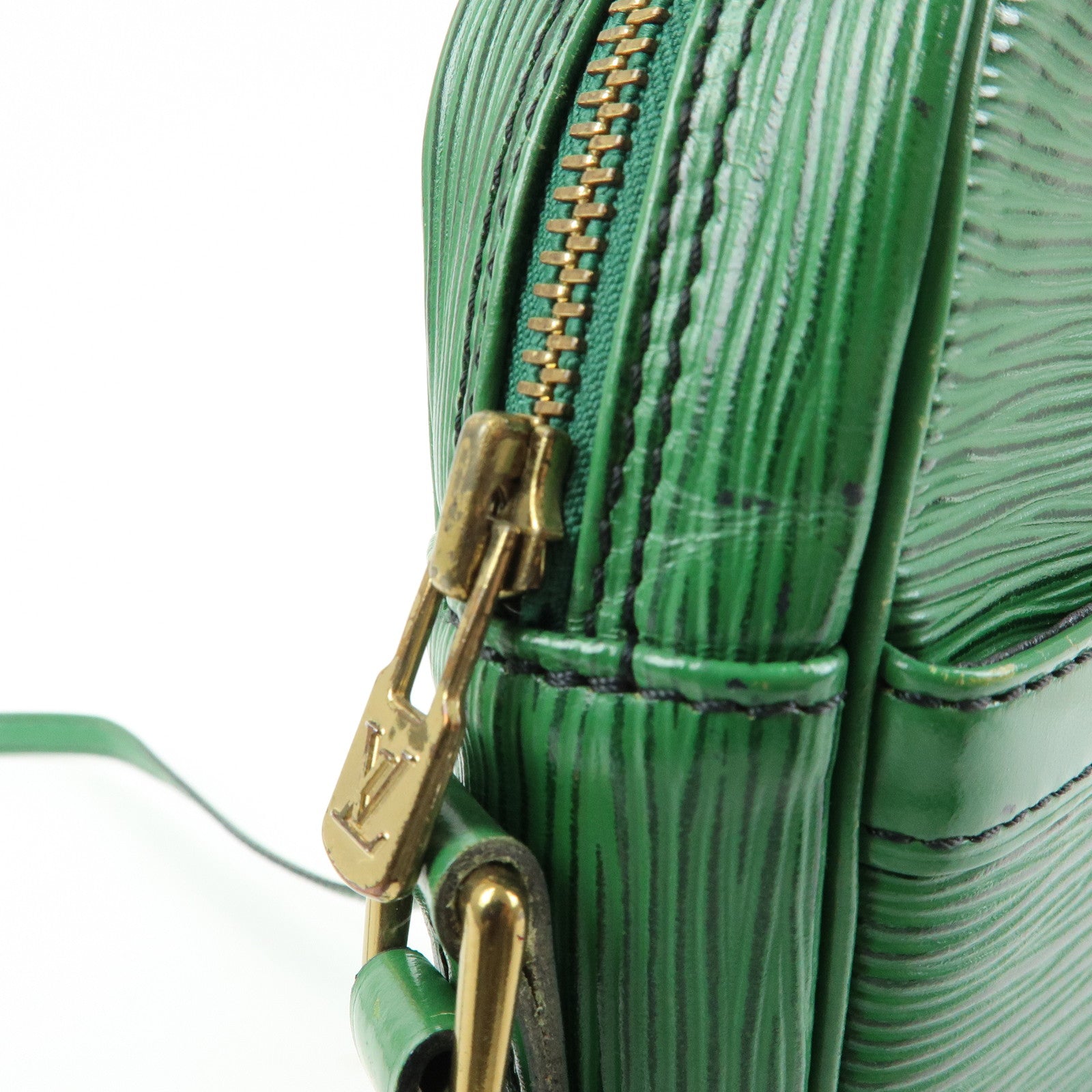 Louis Vuitton Epi Epi leather Danube Shoulder Bag Borneo Green M45634