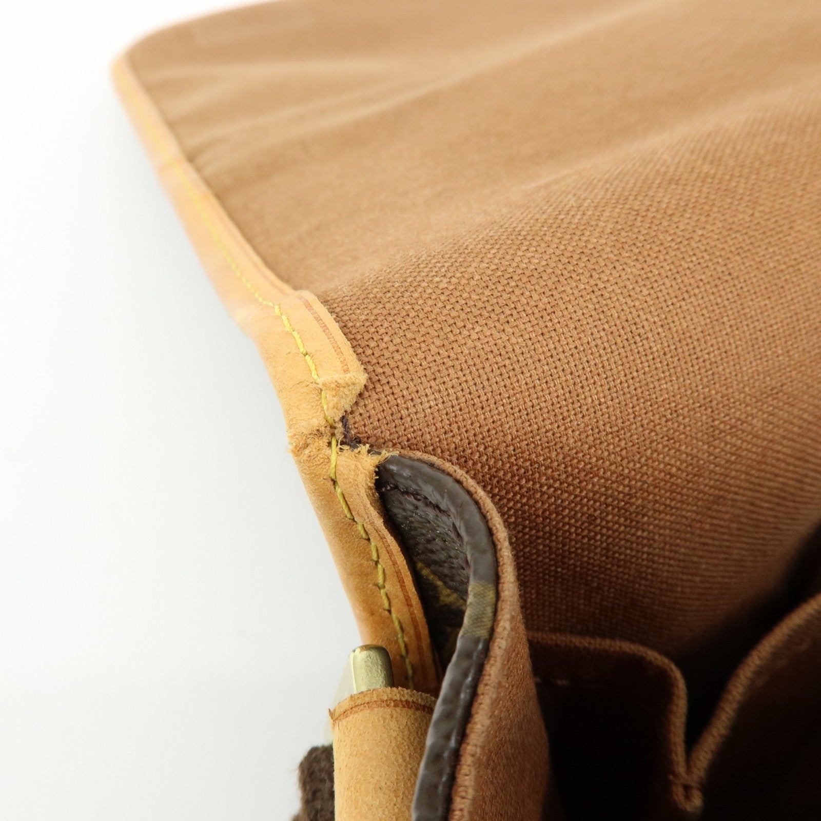 Louis Vuitton Monogram Messenger Bosphore PM Shoulder Bag M40106