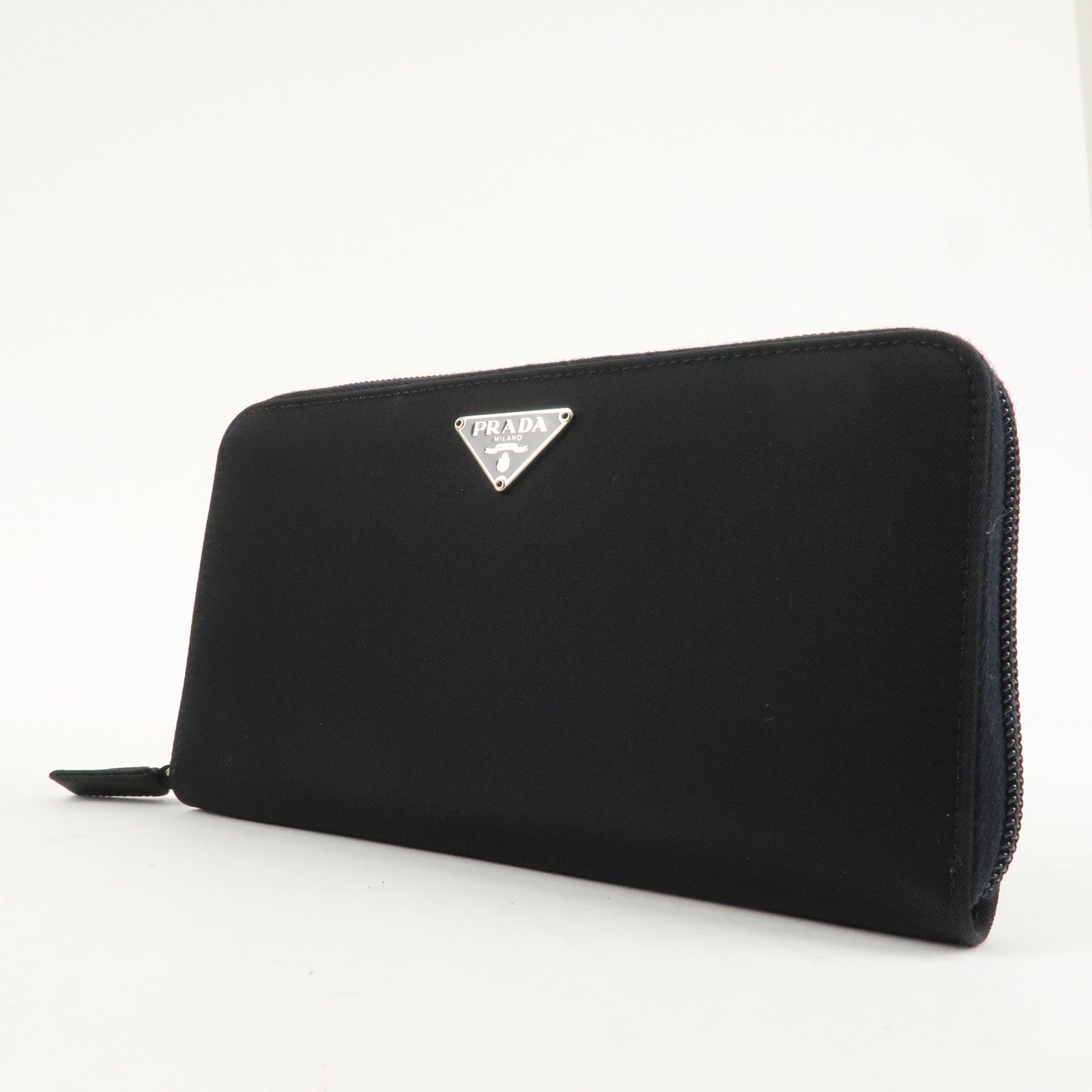 PRADA Nylon Leather Round Zippy Long Wallet Black M822 Used