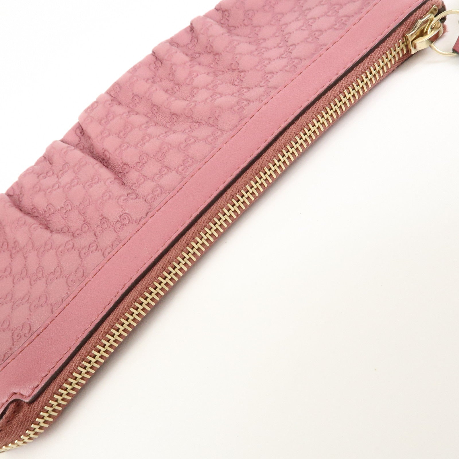 GUCCI Interlocking G Micro Guccissima Leather Pouch Pink 212203