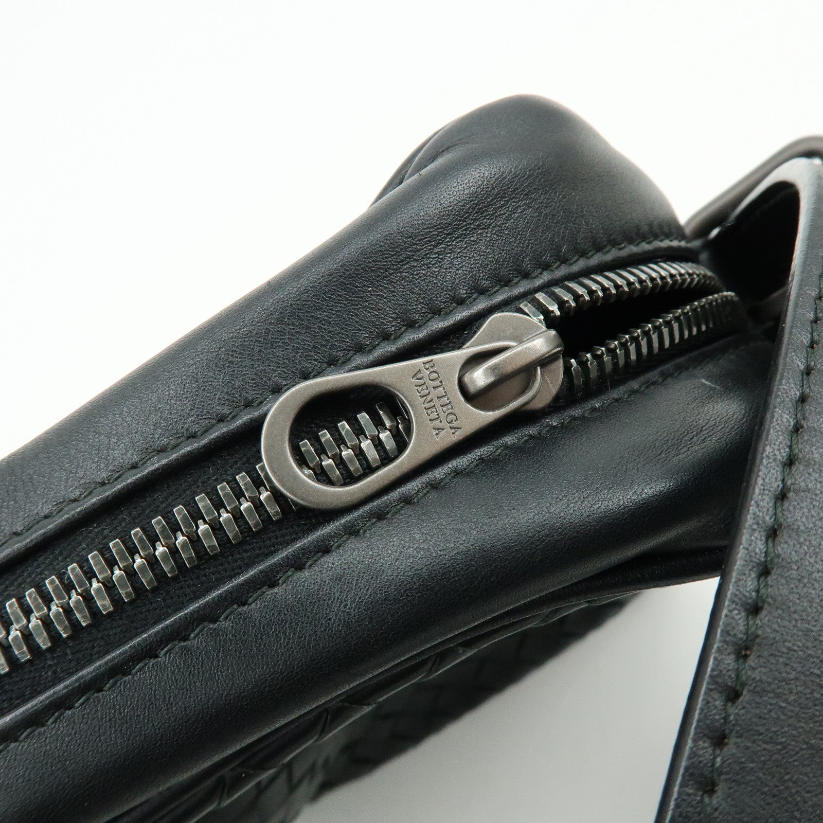 BOTTEGA VENETA Intrecciato Leather Shoulder Bag Black 163313