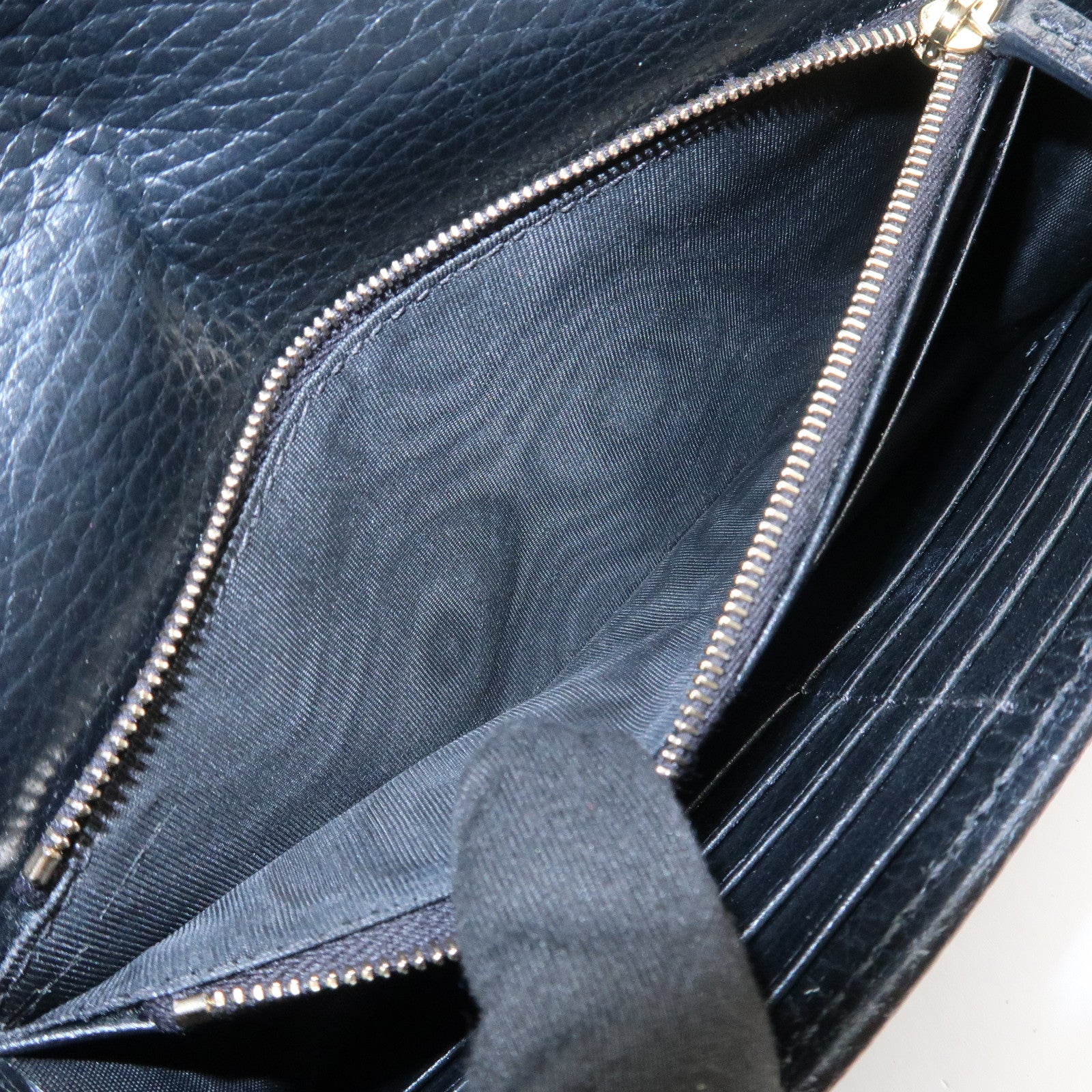 GUCCI Interlocking G Leather Chain Shoulder Bag Black 615523