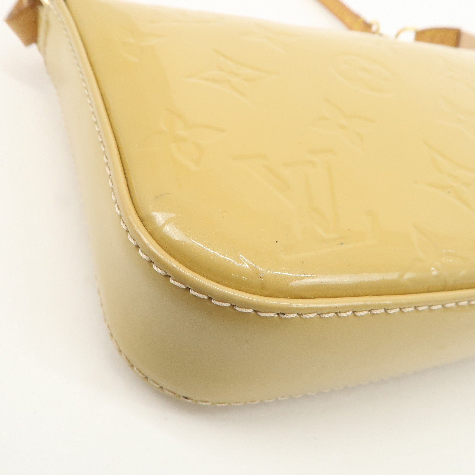 Louis Vuitton Monogram Vernis Pochette Accesoires Dune M90196