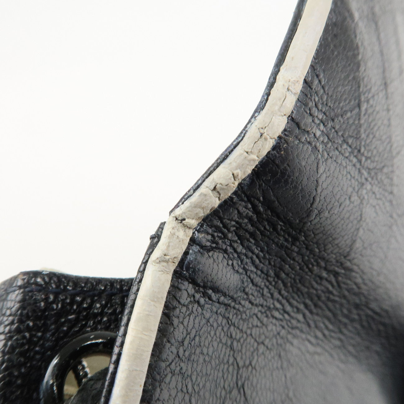 CHANEL Matelasse Leather Chain Long Wallet Dark Navy Bicolore Used