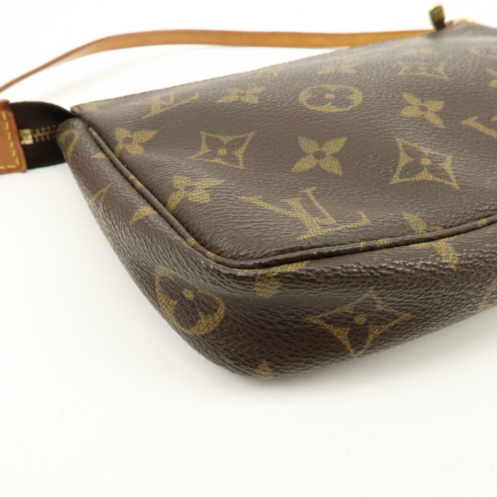 Louis Vuitton Monogram Pochette Accessoires Pouch Hand Bag M51980