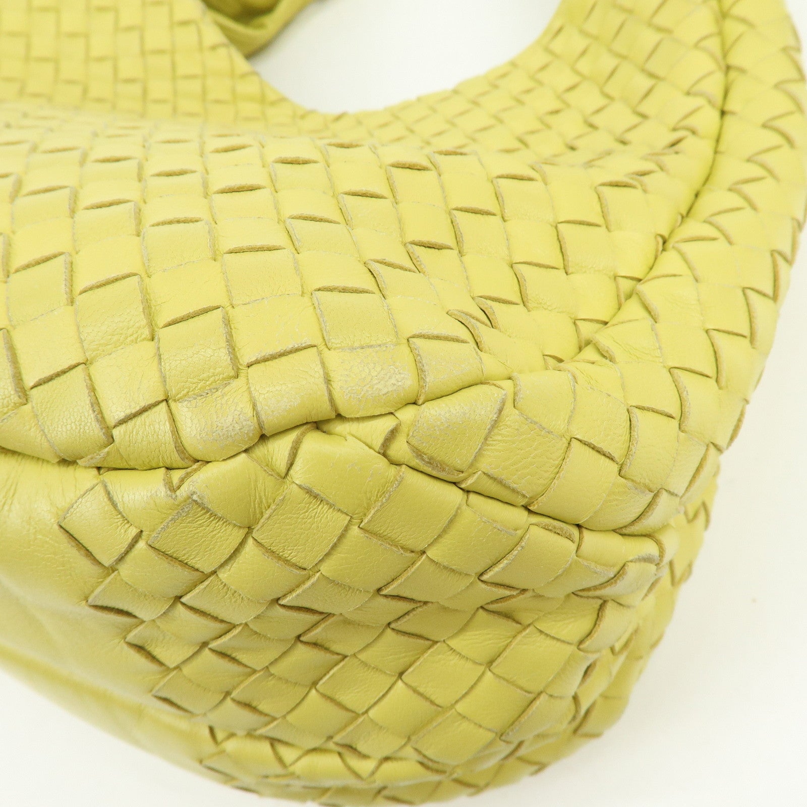 BOTTEGA VENETA Intrecciato Campana Leather Hand Bag B01735200Z