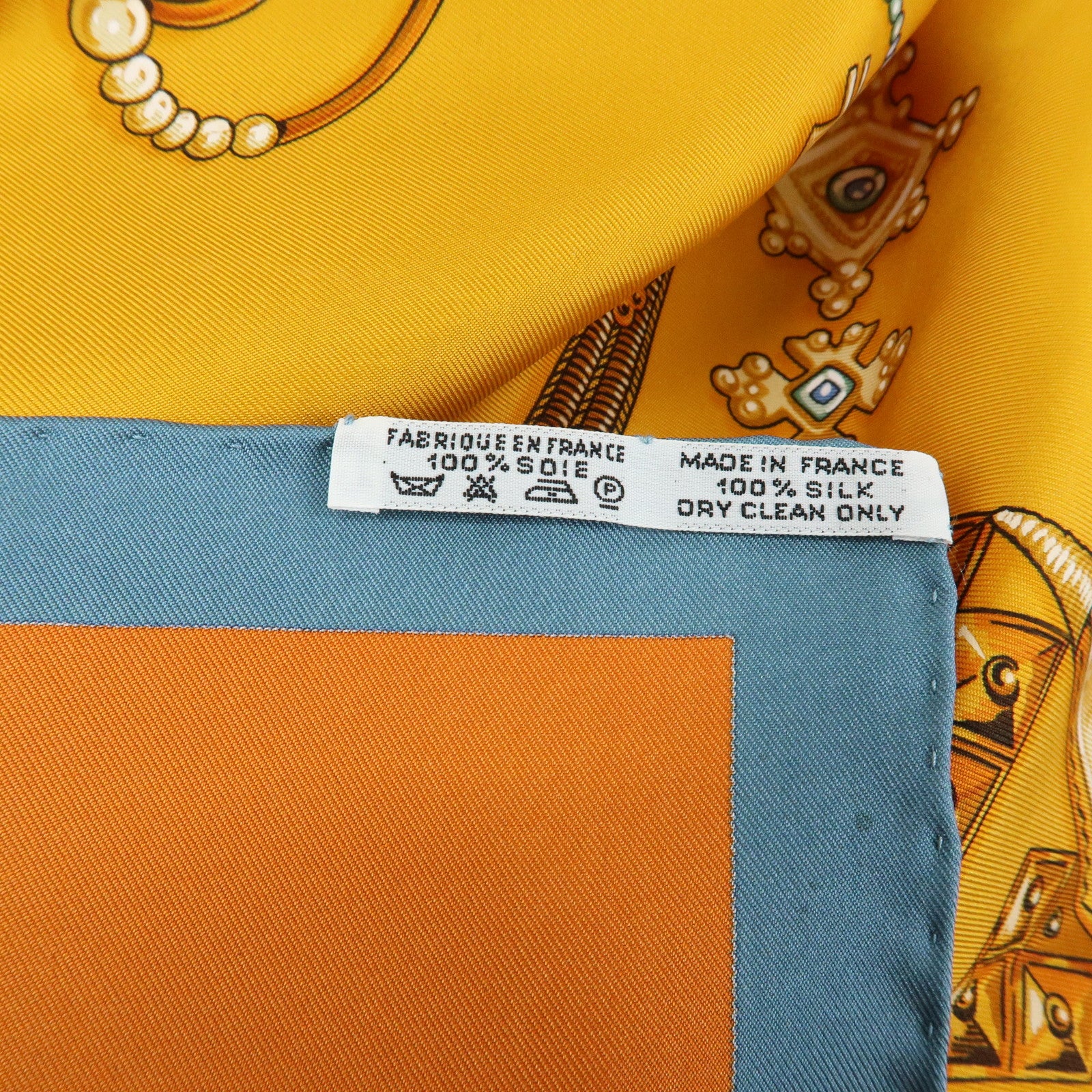 HERMES Carre 90 Silk 100% PARURES DES SABLES Scarf Orange
