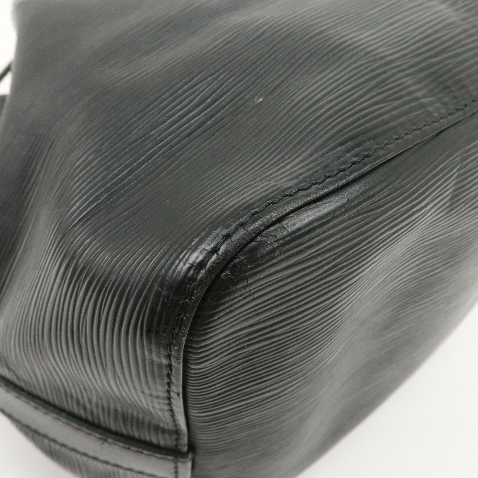 Louis Vuitton Epi Petit Noe Shoulder Bag Noir Black M59012