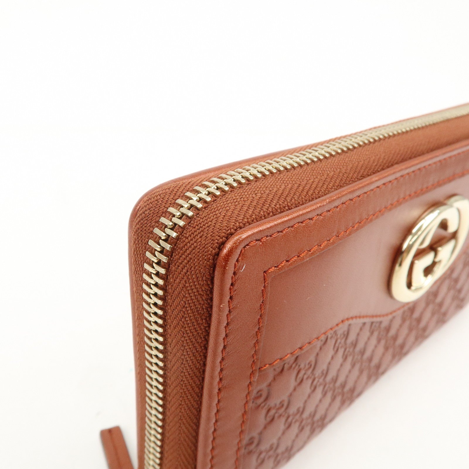 GUCCI Sukey Interlocking G Micro Guccissima Zippy Wallet 308012