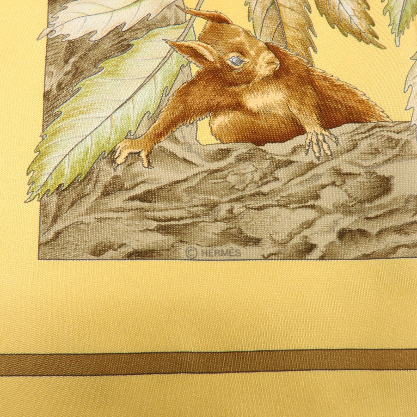 HERMES Carre 90 Silk 100% Scarf Casse Noisette Squirrel Yellow