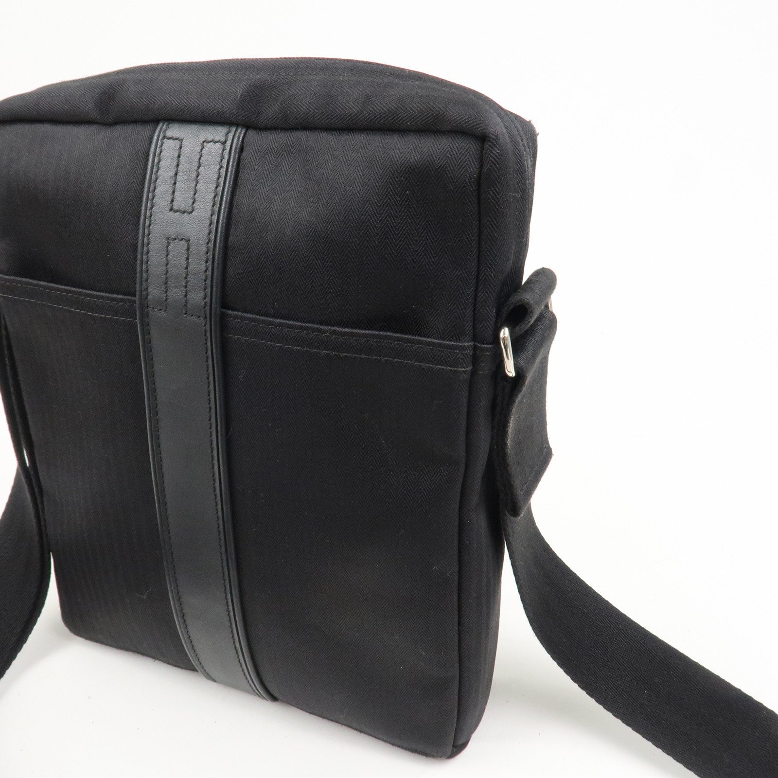 HERMES Toile Chevrons Leather Acapulco Bandouliere Shoulder Bag MM