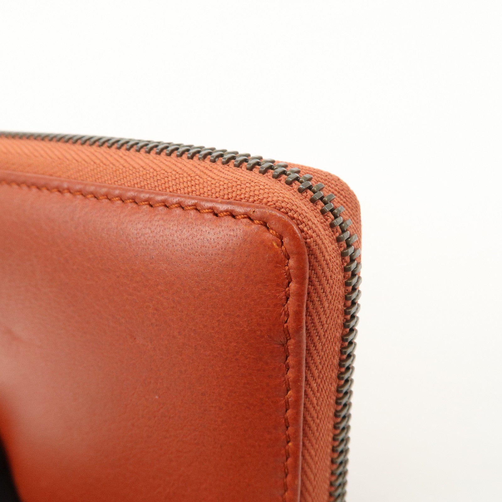 GUCCI Bamboo Leather Long Round Zippy Wallet Orange 339178 Used