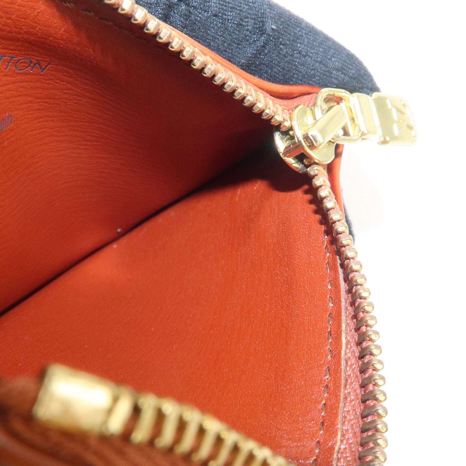 Louis Vuitton Epi Pochette Cles Coin Case Kenya Brown M63803