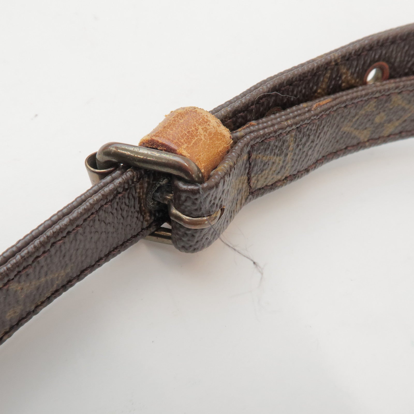 Louis Vuitton Monogram Amazone Shoulder Bag Crossbody Bag M45236