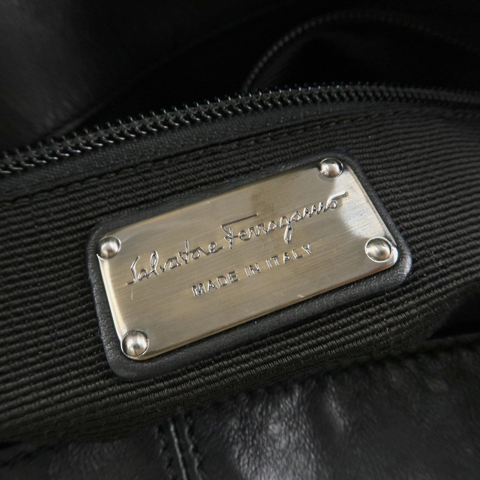 Ferragamo Vara Ribbon Leather Shoulder Bag Hand Bag Black Used