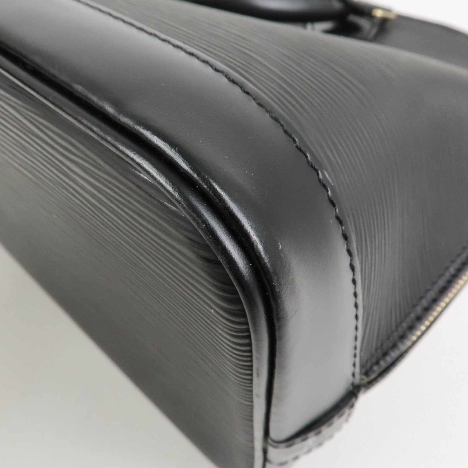 Louis Vuitton Epi Leather Alma PM Hand Bag Noir Black M52802