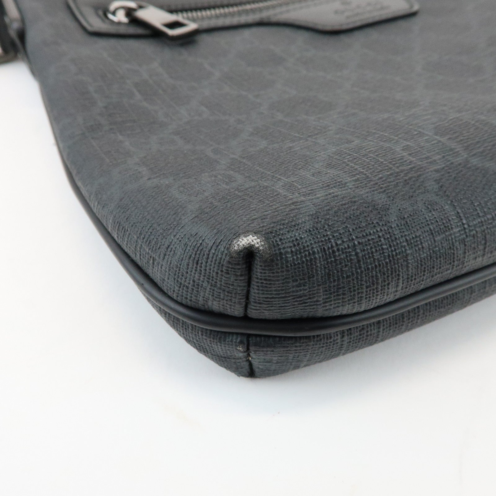 GUCCI GG Supreme PVC Leather Shoulder Crossbody Bag Black 387514