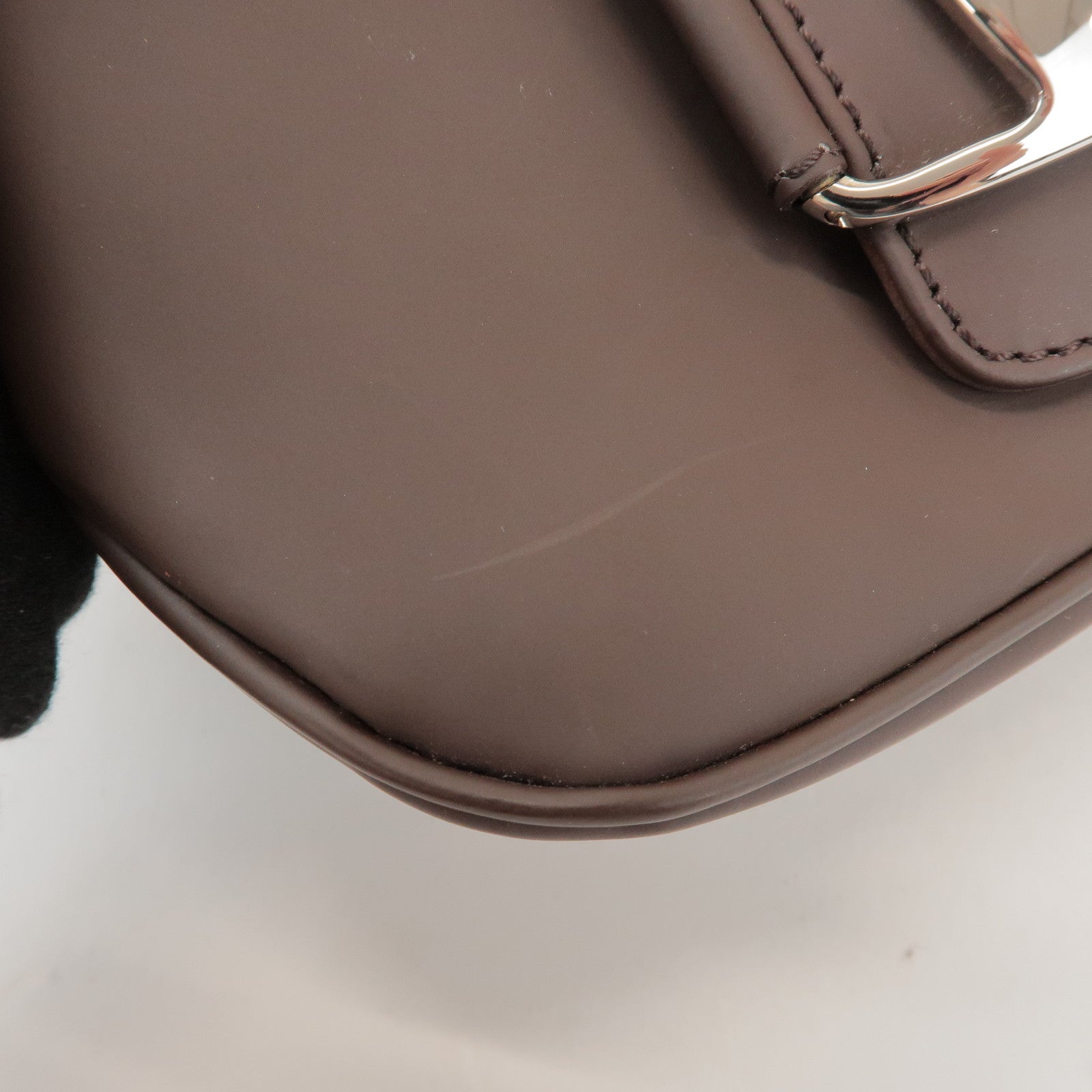 Ferragamo Vara Leather Shoulder Bag Crossbody Bag Brown