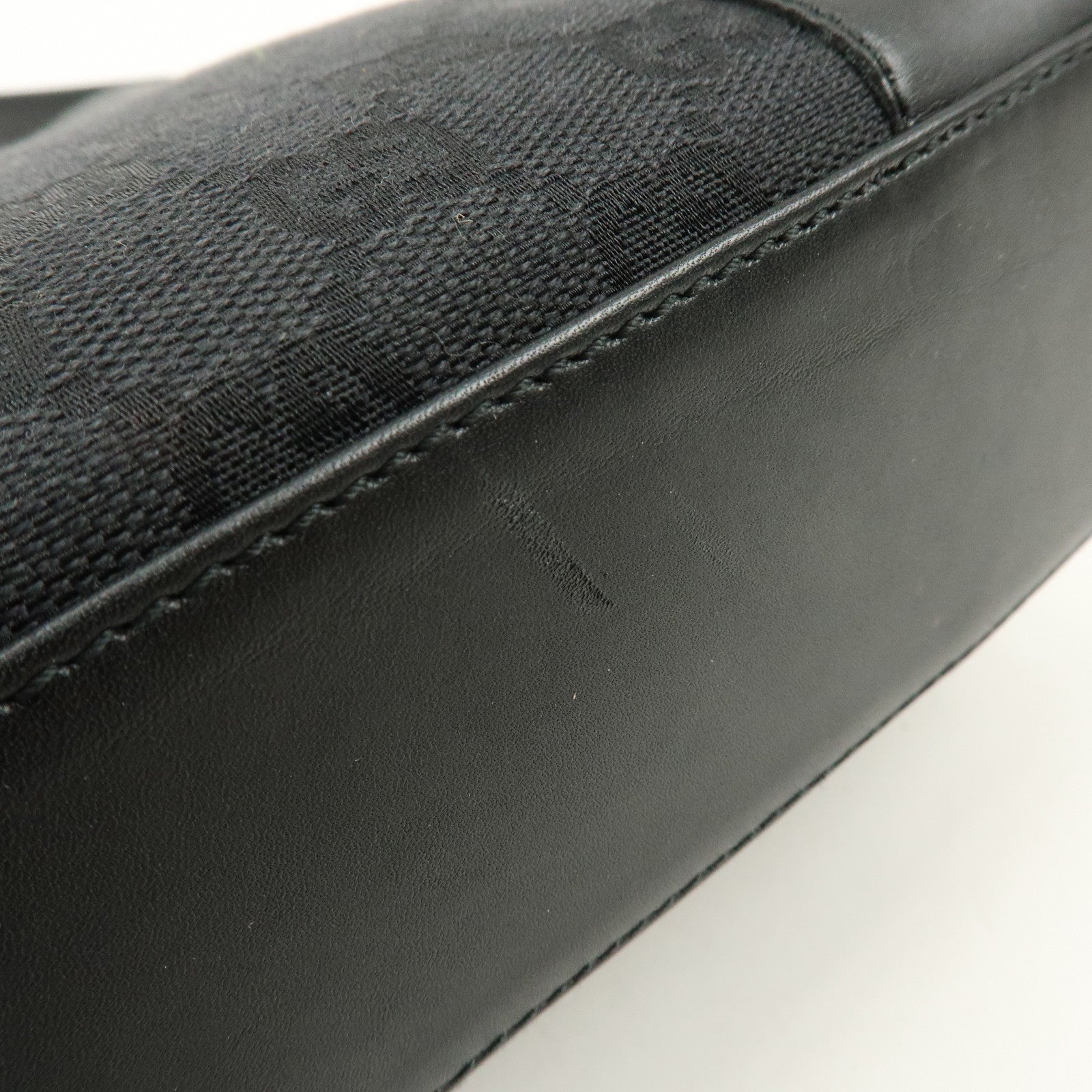 GUCCI GG Canvas Leather Shoulder Bag Hand Bag Black 33900