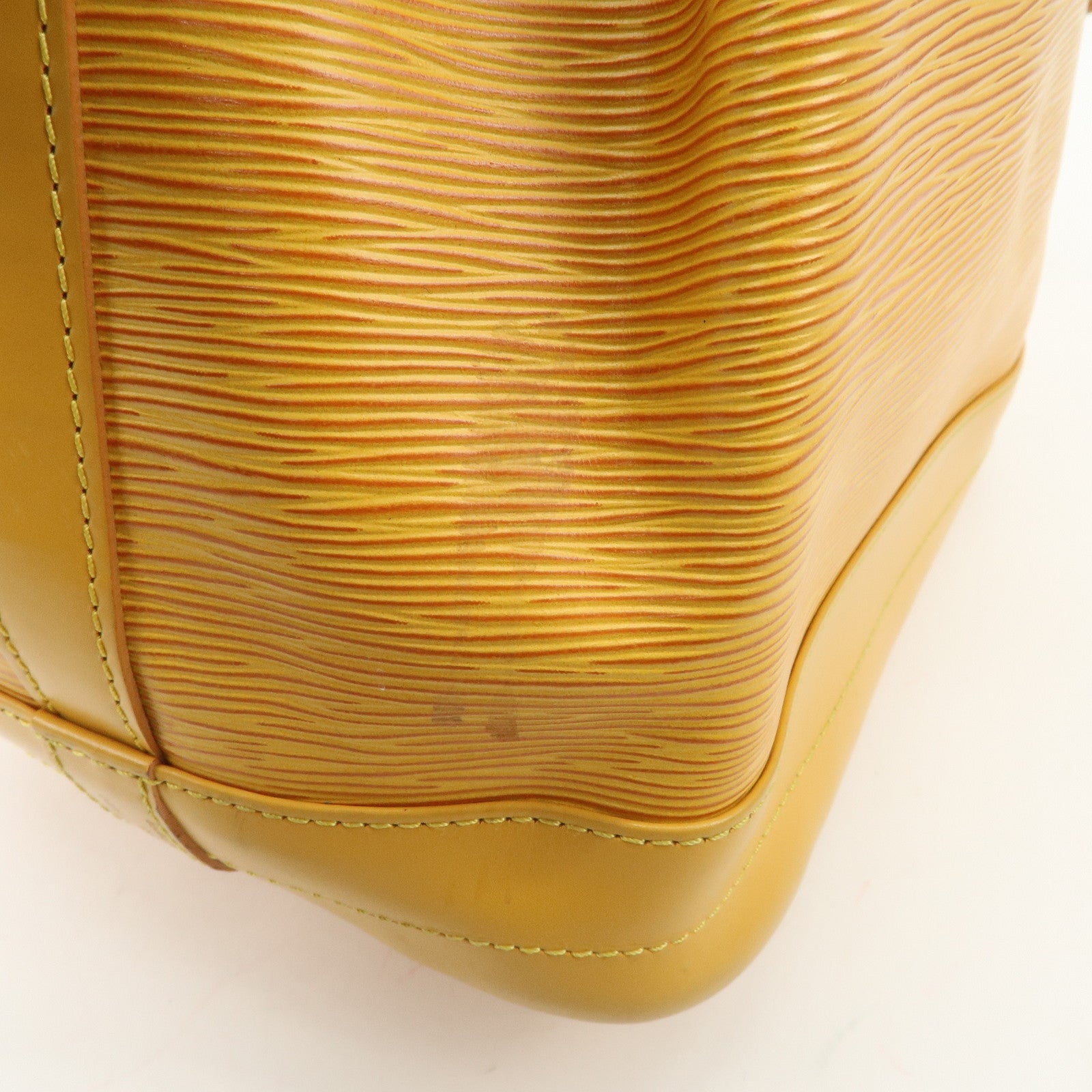 Louis Vuitton Epi Leather Noe Shoulder Bag Tassili Yellow M44009