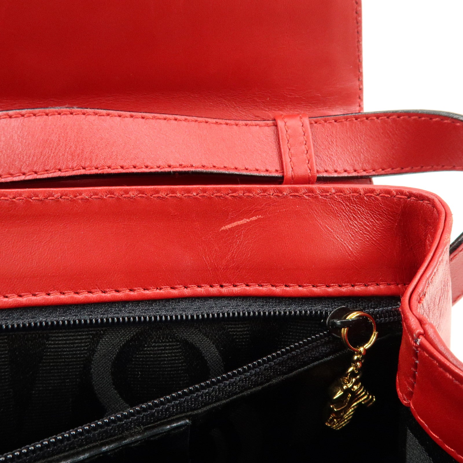 Ferragamo Leather Studs Shoulder Bag Red