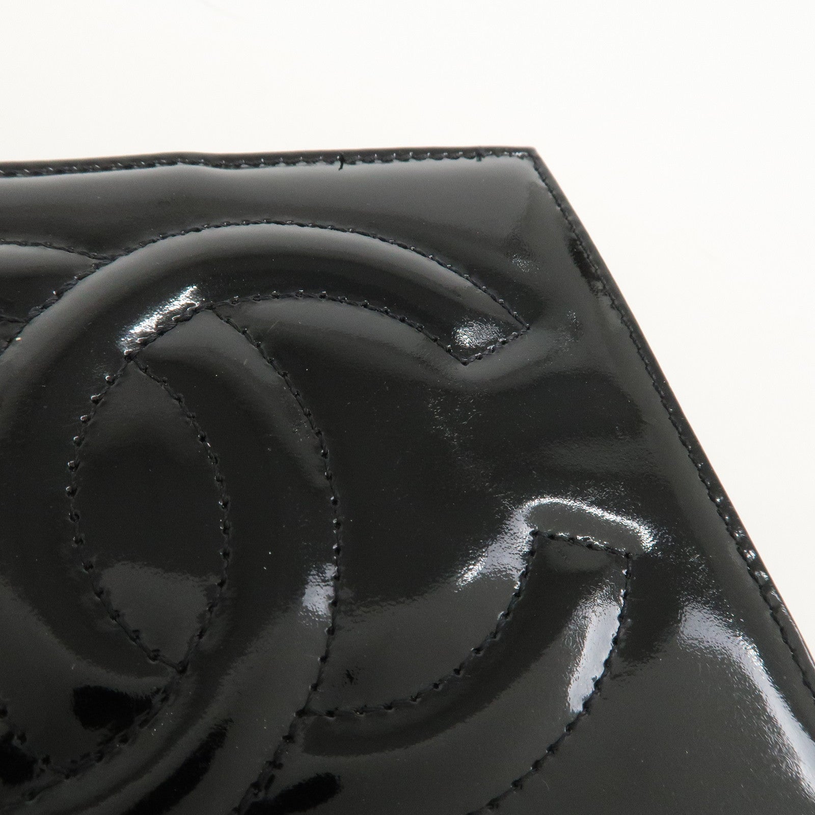 CHANEL COCO Mark Patent Leather Bi-fold Small Wallet Black A13497