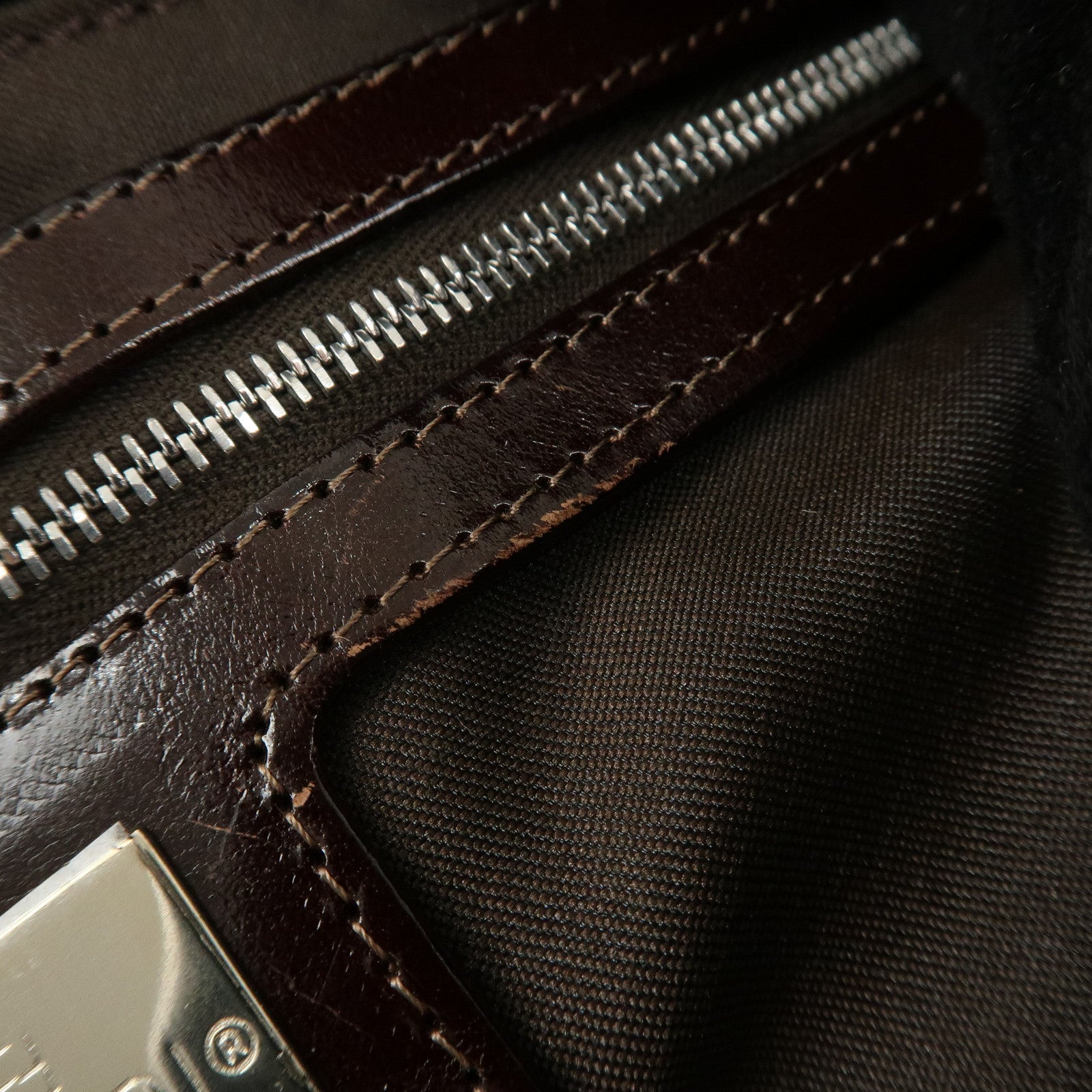 FENDI Mamma Baguette Suede Leather Shoulder Bag Silver HDW 26325 Used