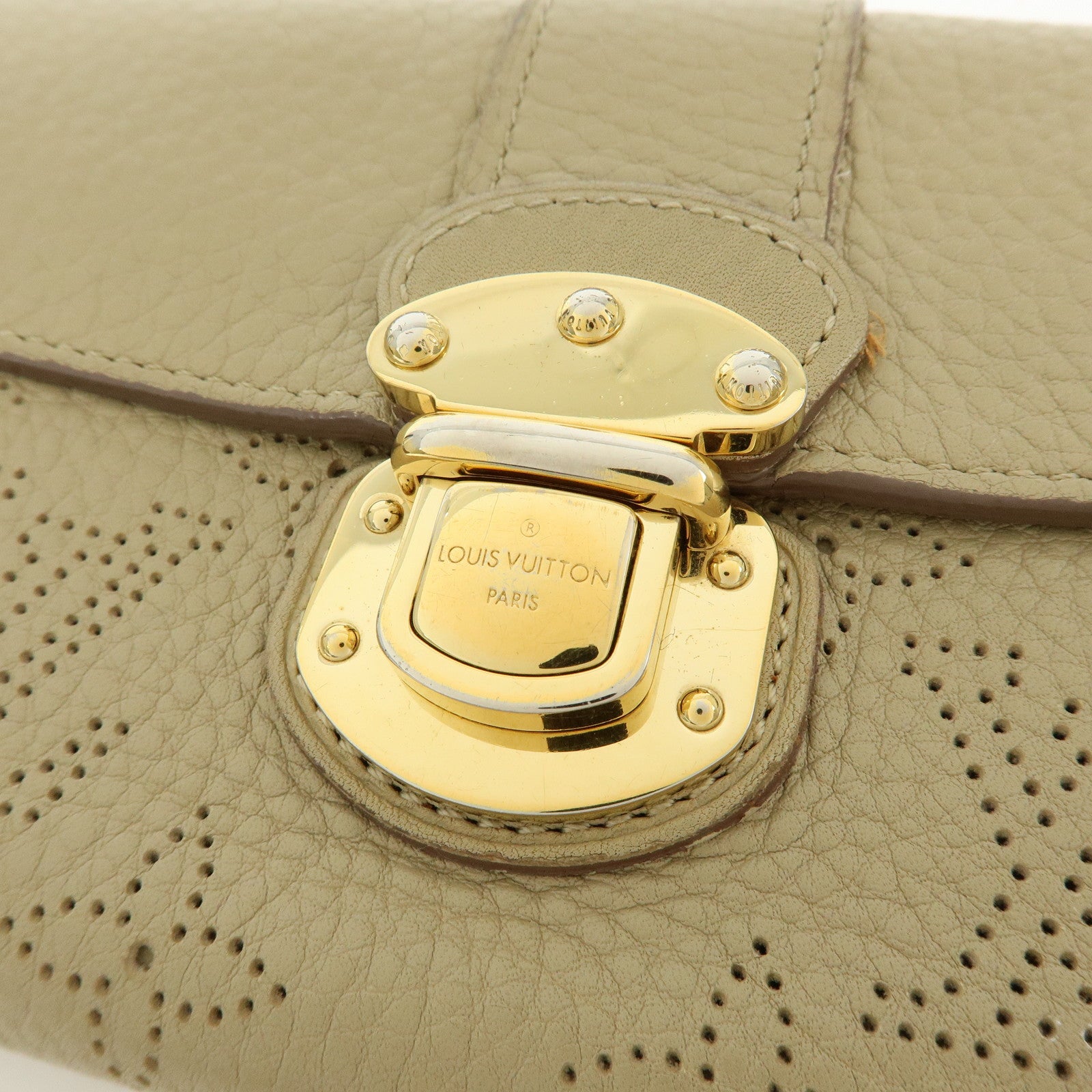 Louis Vuitton Monogram Mahina Portefeuille Iris Wallet Opal M58134