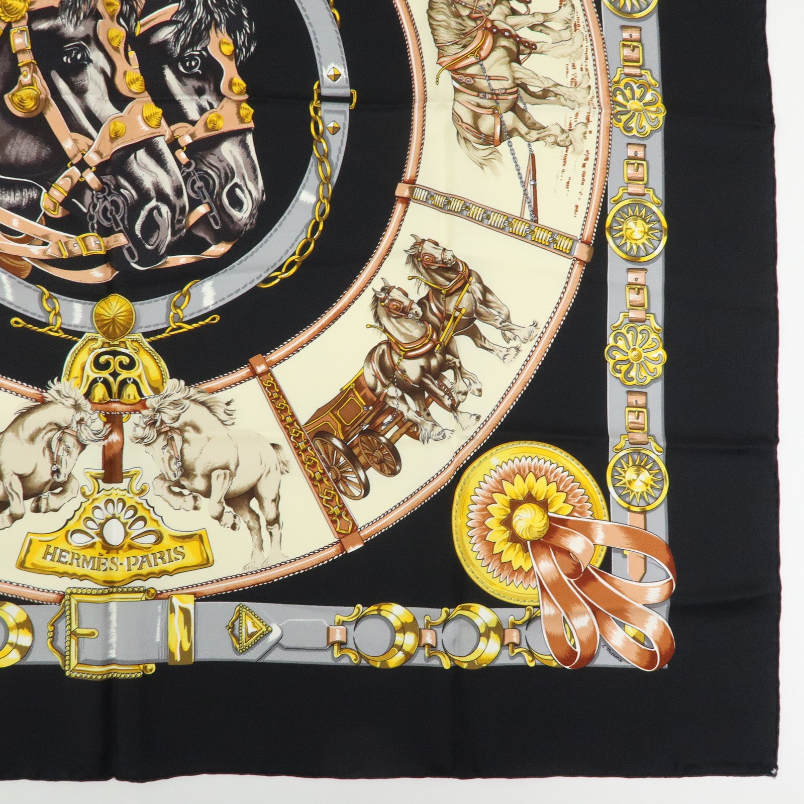 HERMES Carre 90 Silk 100% Scarf CHEVAUX DE TRAIT Black Gold Beige