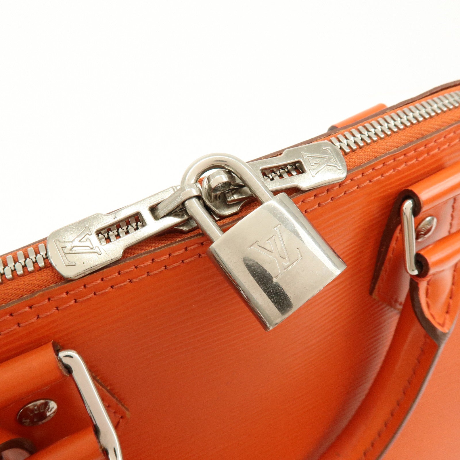 Louis Vuitton Epi Leather Alma PM Hand Bag Pimont Orange M40623
