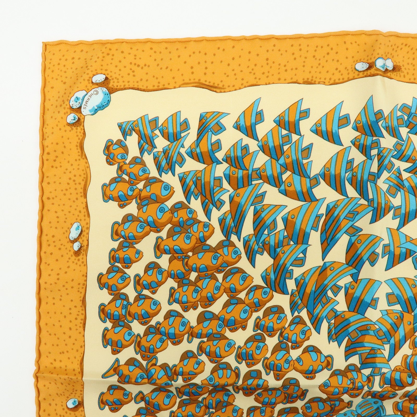 HERMES Petit Carre 40 Silk 100% Mini Scarf Poissons Tropicaux