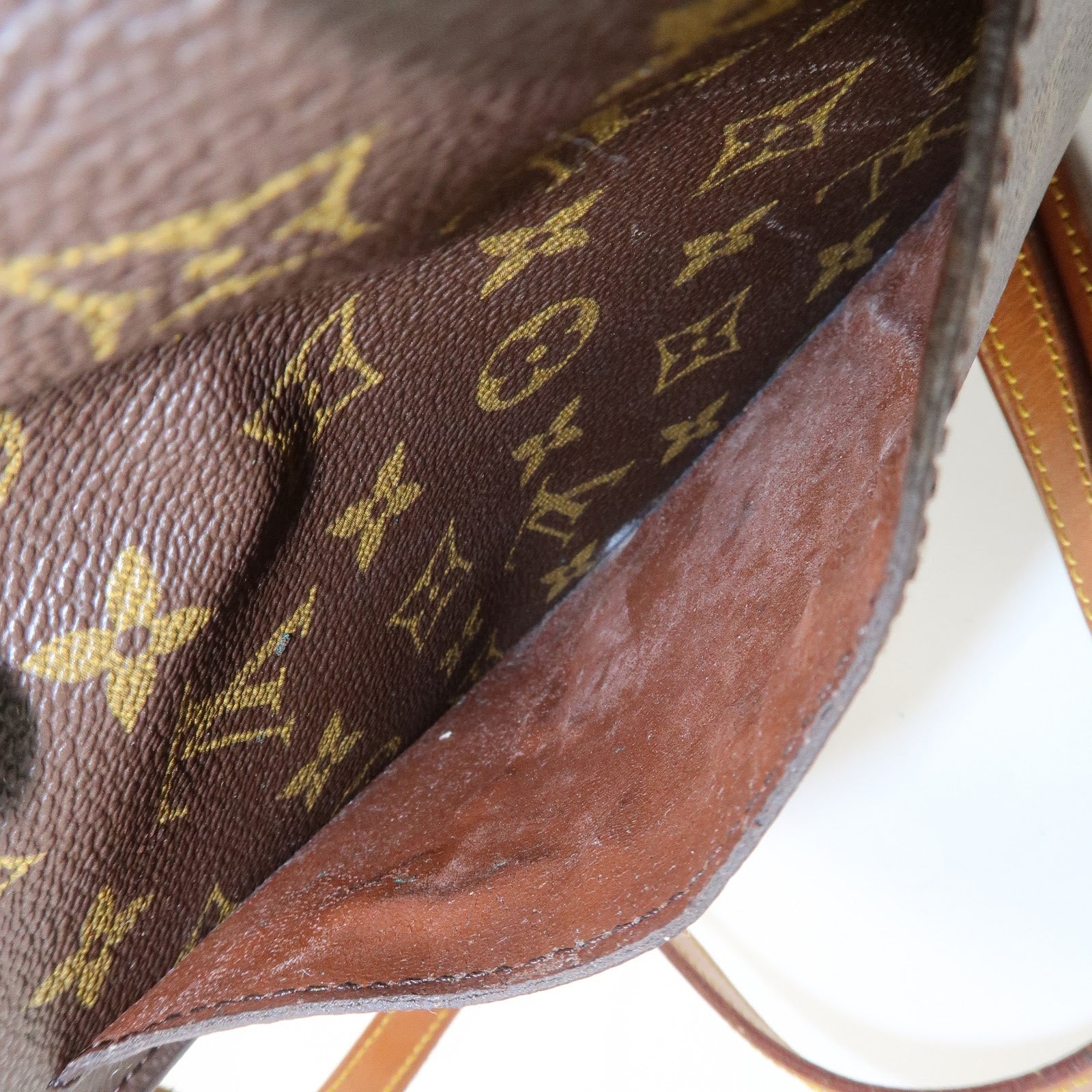 Louis Vuitton Monogram Saint Cloud MM Shoulder Bag Brown M51243