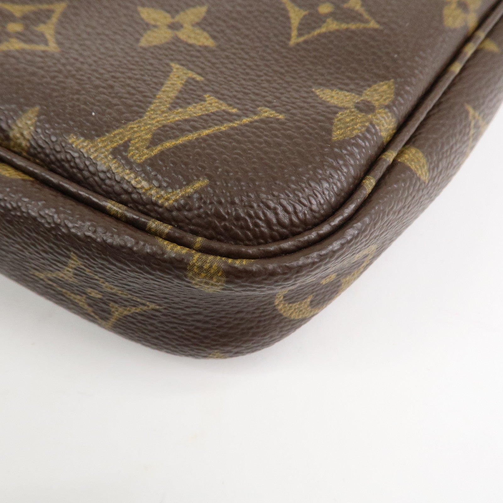 Louis Vuitton Monogram Pochette Accessoires Hand Bag Brown M51980 Used