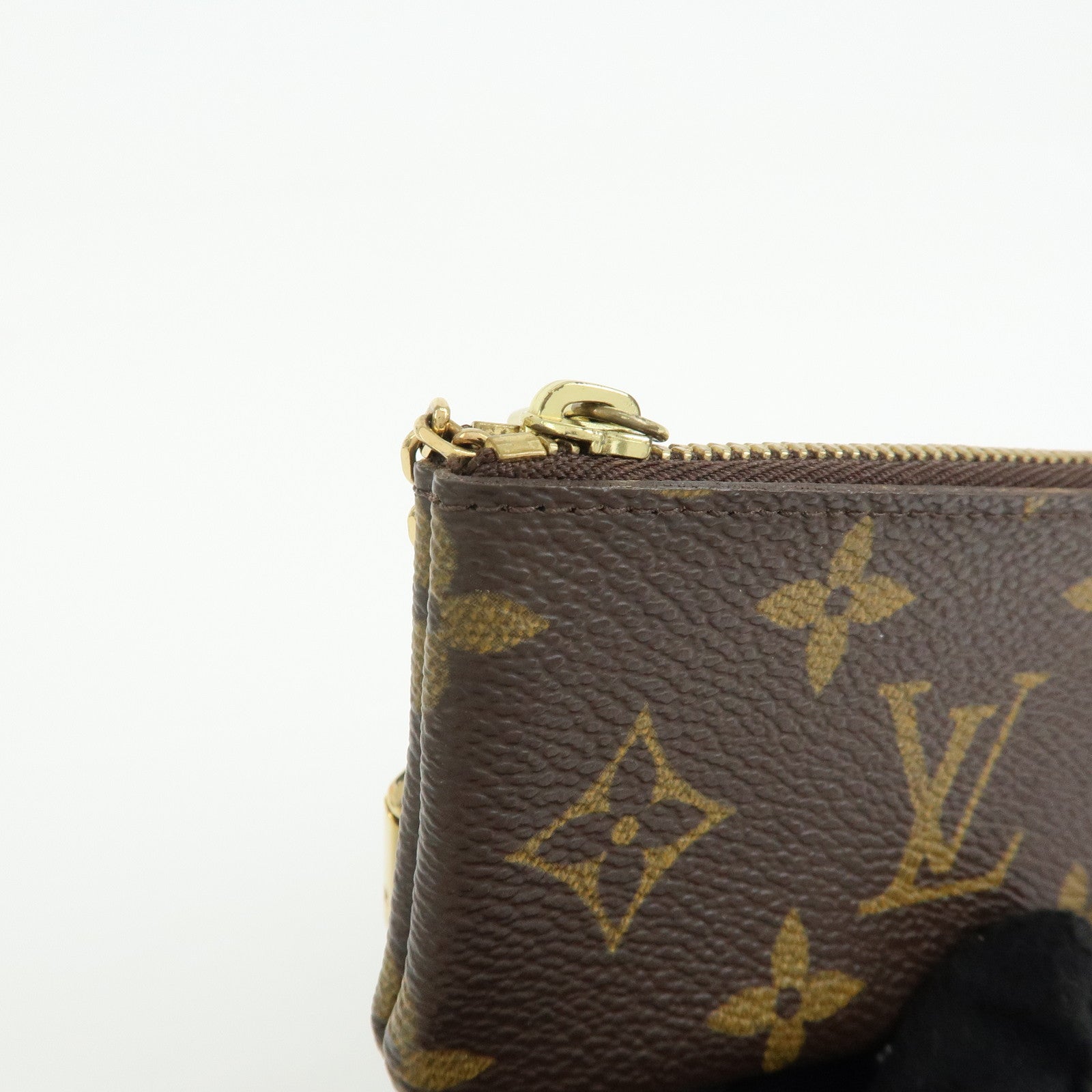 Louis Vuitton Monogram Pochette Cles Coin Case Key Case M62650