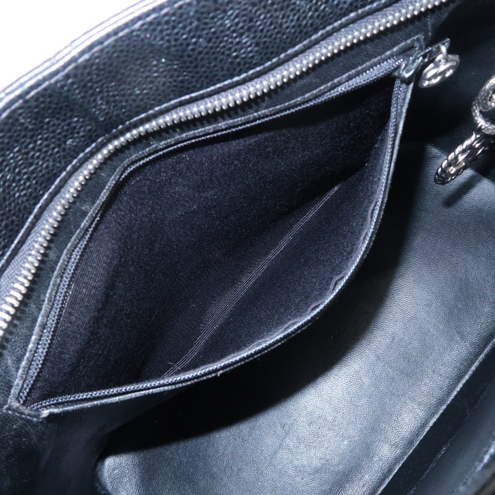 CHANEL Matelasse Caviarskin Medallion Tote Bag Hand Bag A01804