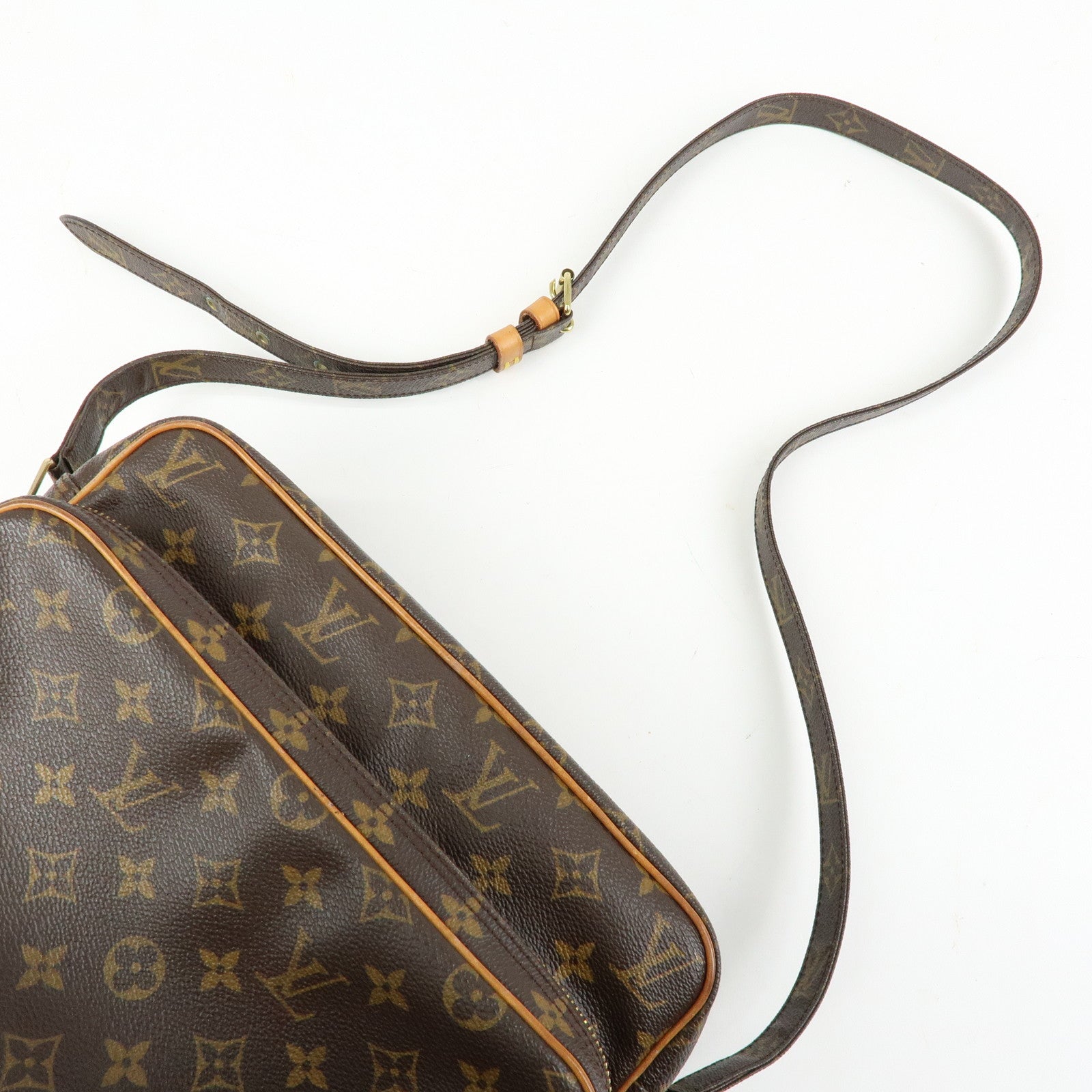 Louis Vuitton Monogram Nile Shoulder Bag Crossbody Bag M45244