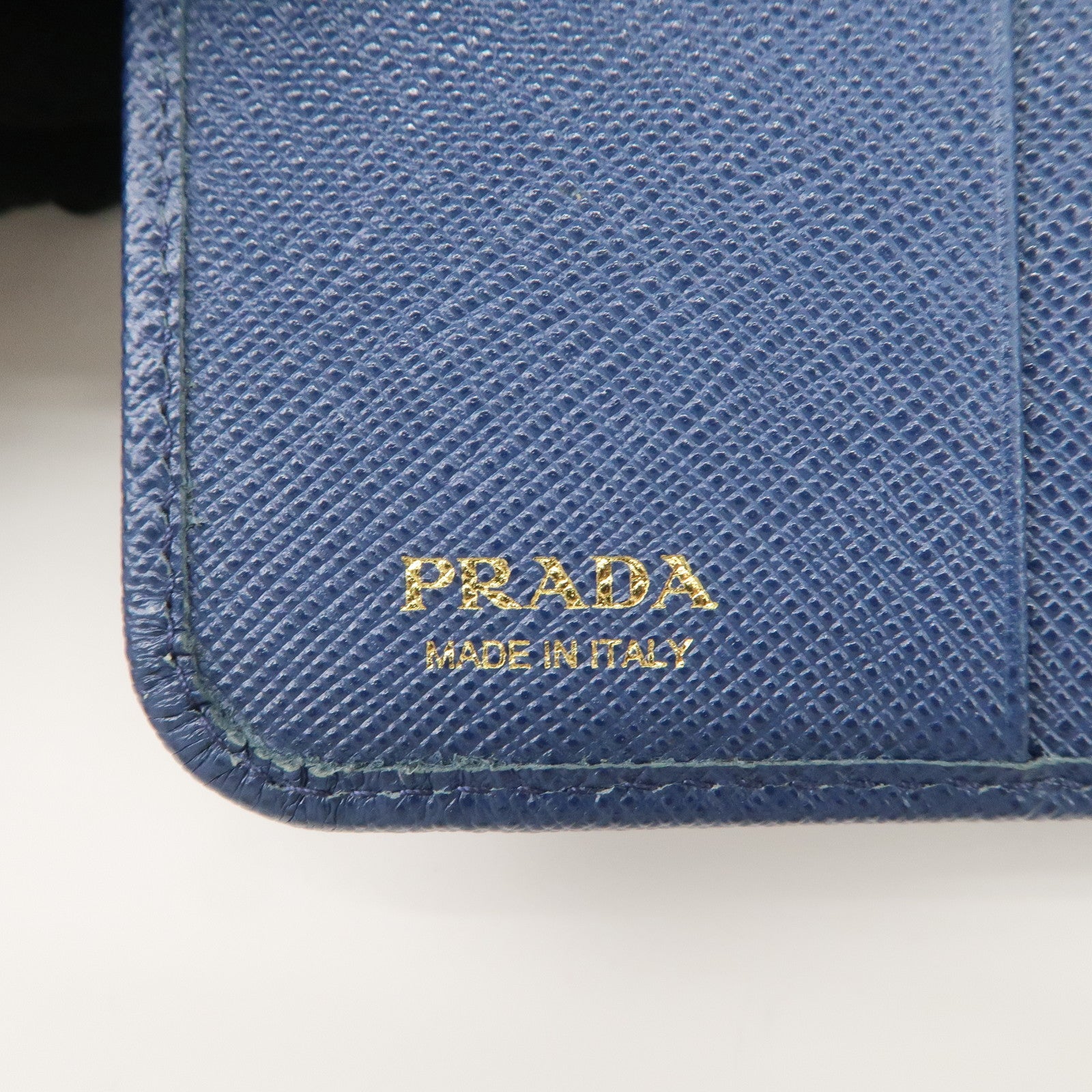 PRADA Logo Leather Round Zippy Bi-fold Wallet Blue 1ML522 Used
