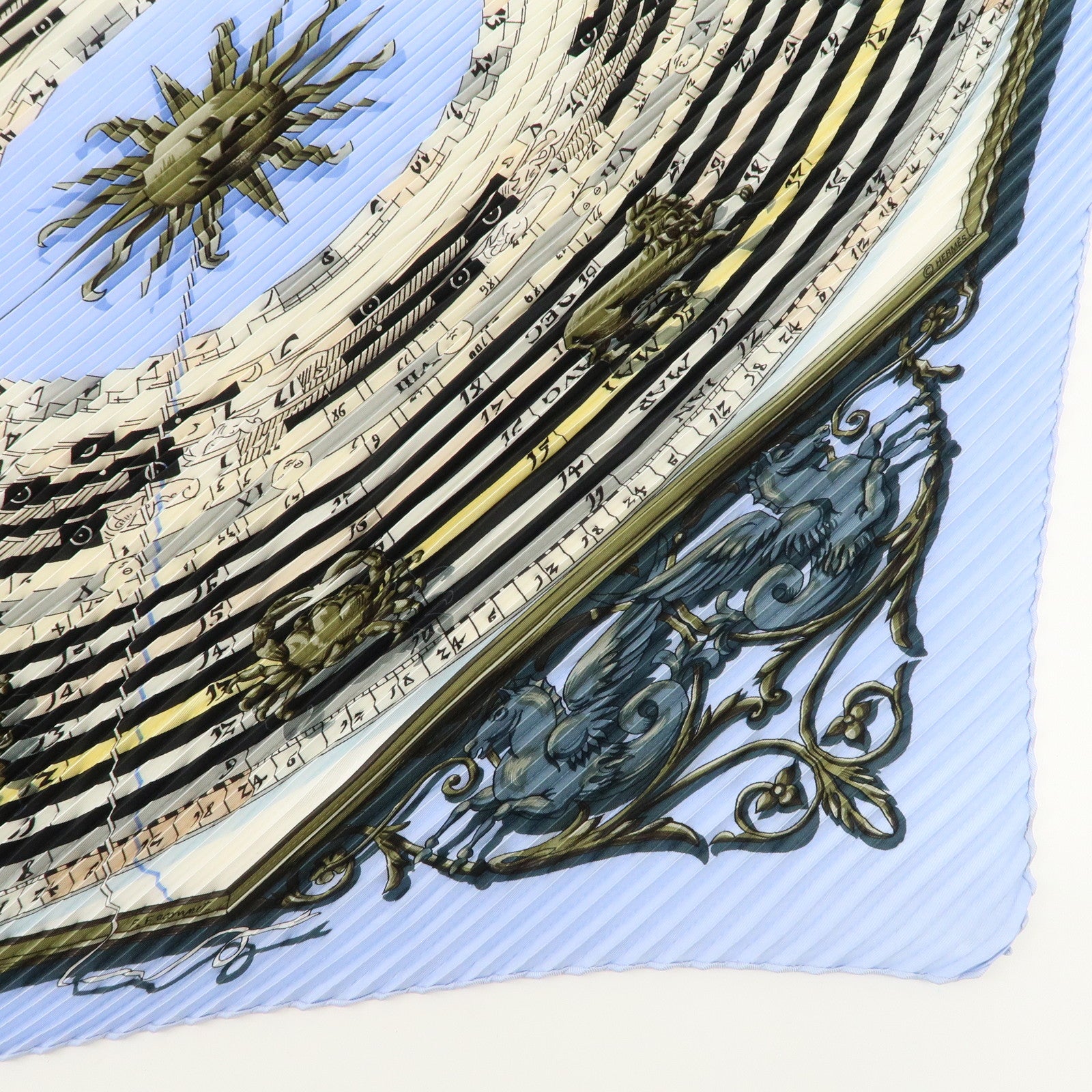 HERMES Pleats Carre Silk 100% Scarf DIES ET HORE Blue Ivory Used