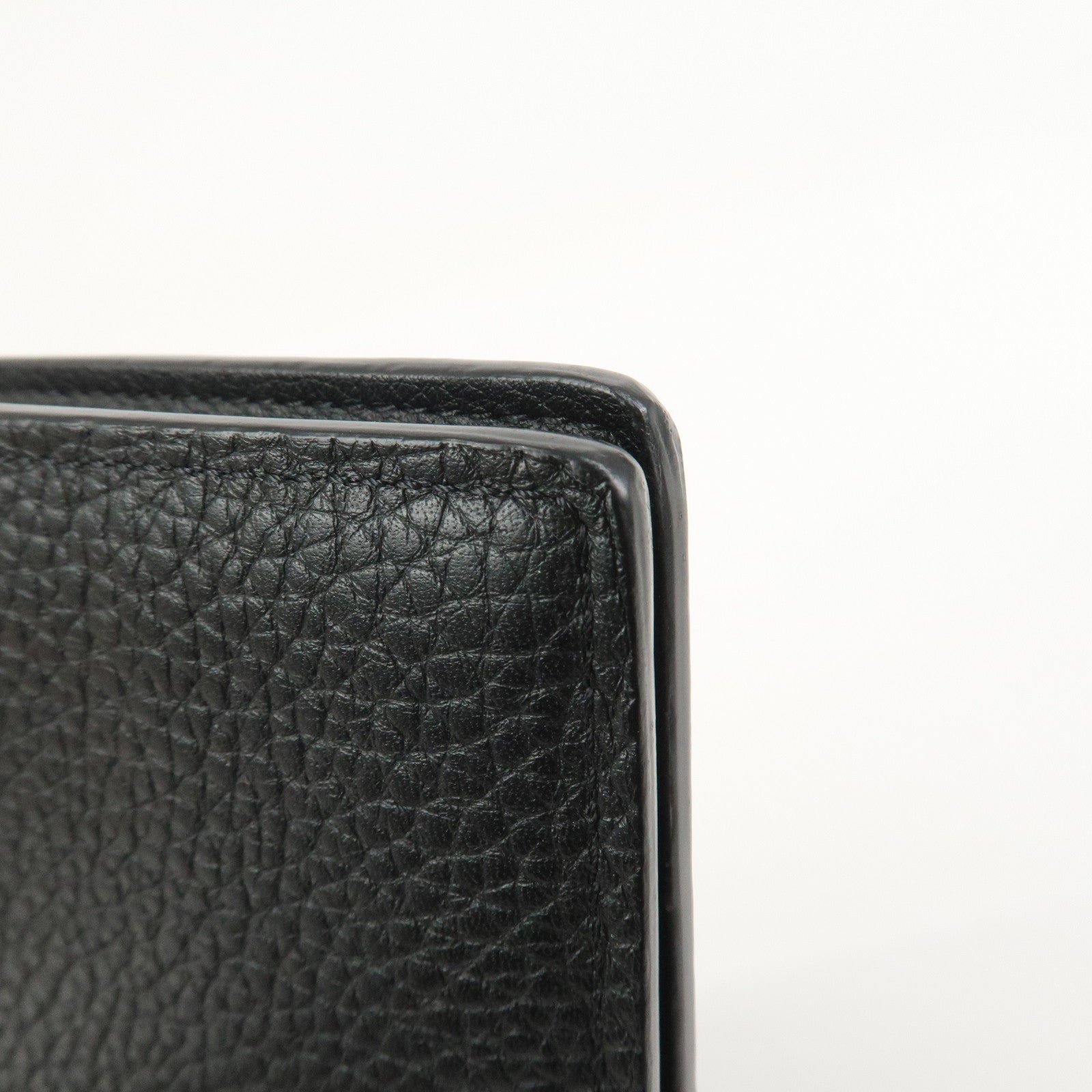 Louis Vuitton Taurillon Leather Portefeuille Brazza Wallet M58192