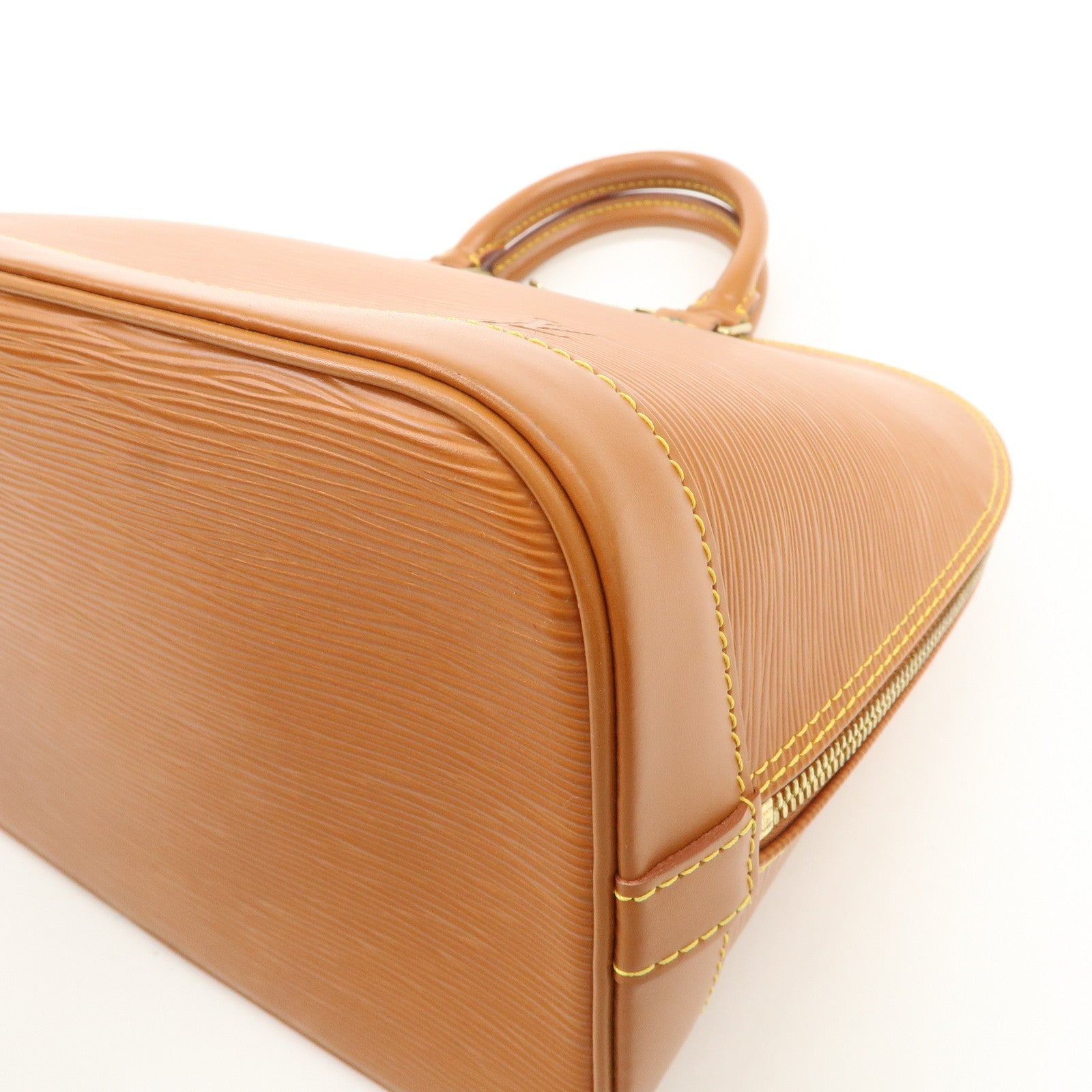 Louis Vuitton Epi Leather Alma PM Hand Bag Zipang Gold M52148