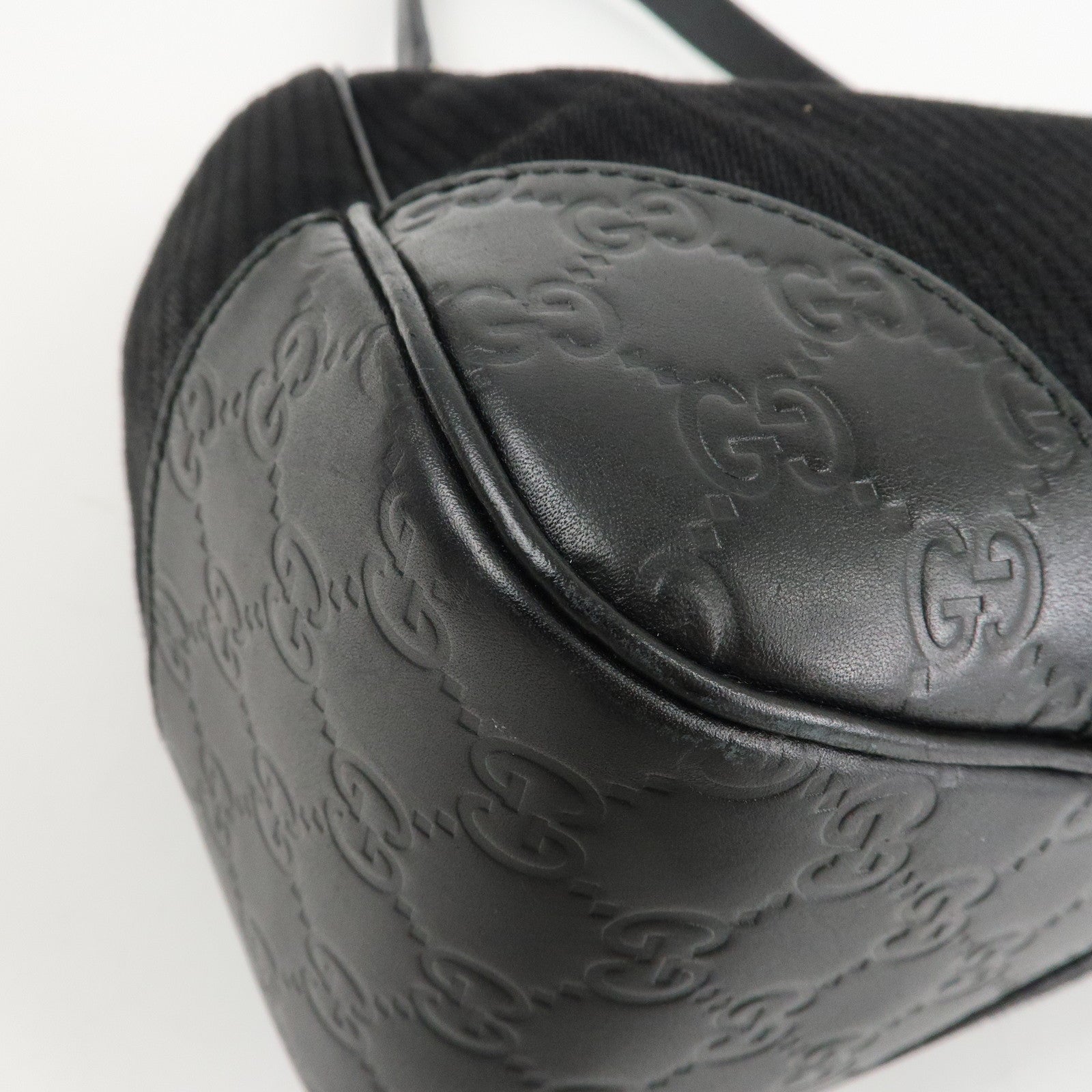 GUCCI Guccissima Leather Canvas Shoulder Bag Hand Bag Black 257265 Used