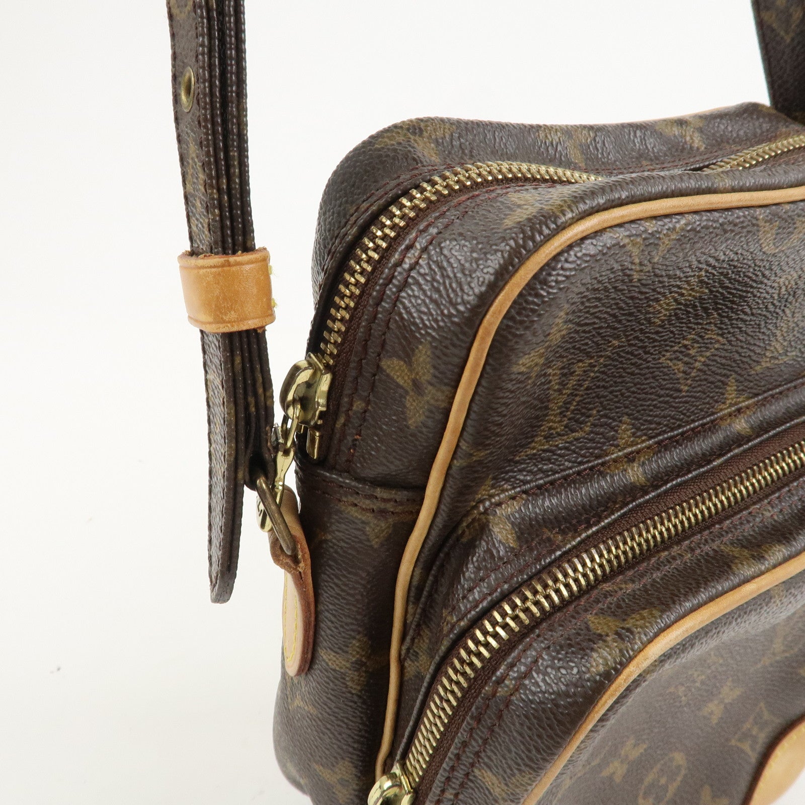 Louis Vuitton Monogram Amazone Shoulder Bag Brown M45236