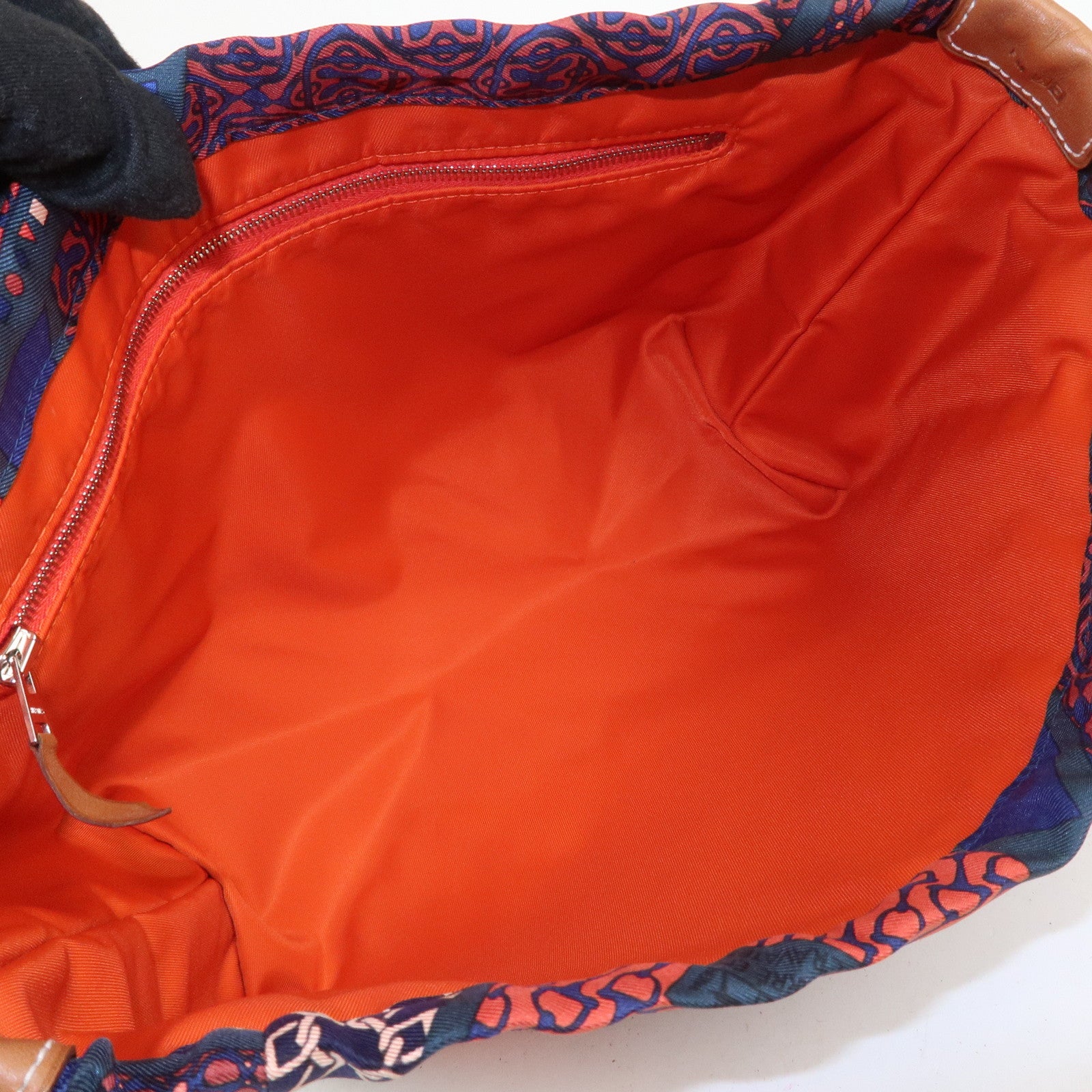 HERMES Fourbi 25 Silk Leather Drawstring Hand Bag Pouch Orange Navy