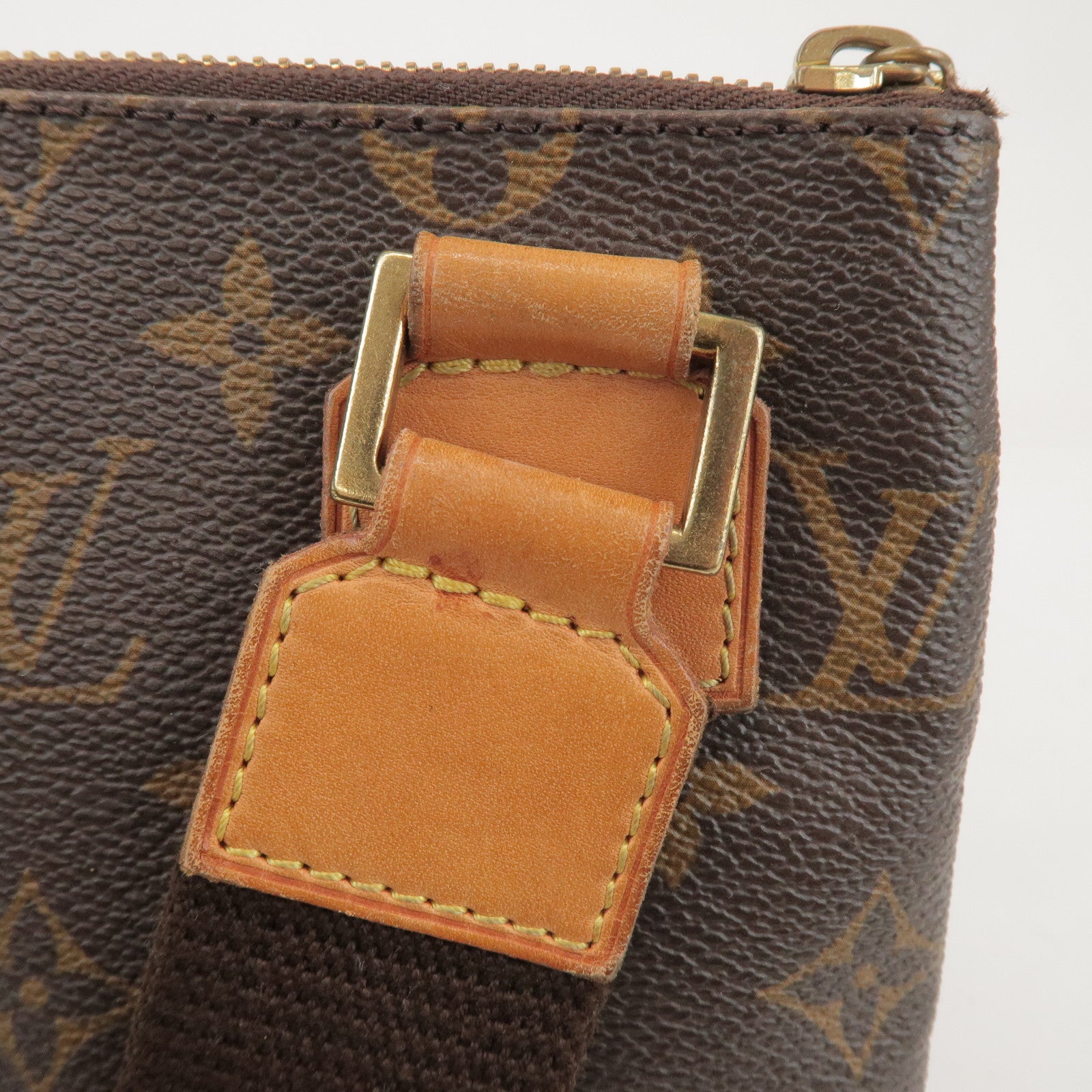 Louis Vuitton Monogram Pochette Bosphore Shoulder Bag M40044