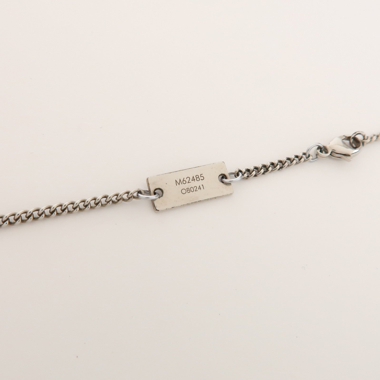 Louis Vuitton Monogram Ring Necklace Silver M62485