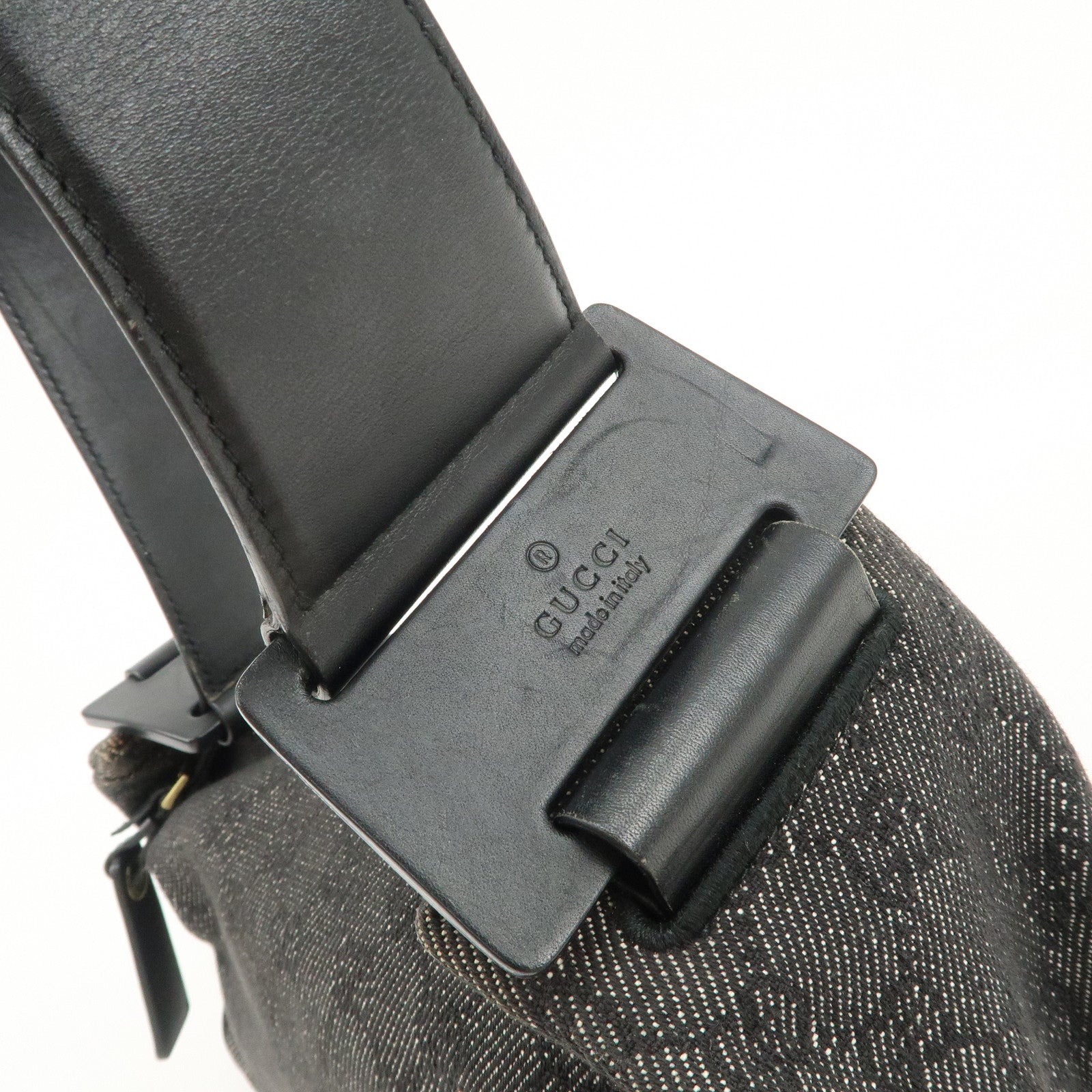 GUCCI GG Canvas Leather Shoulder Bag Hand Bag Black 92699 Used