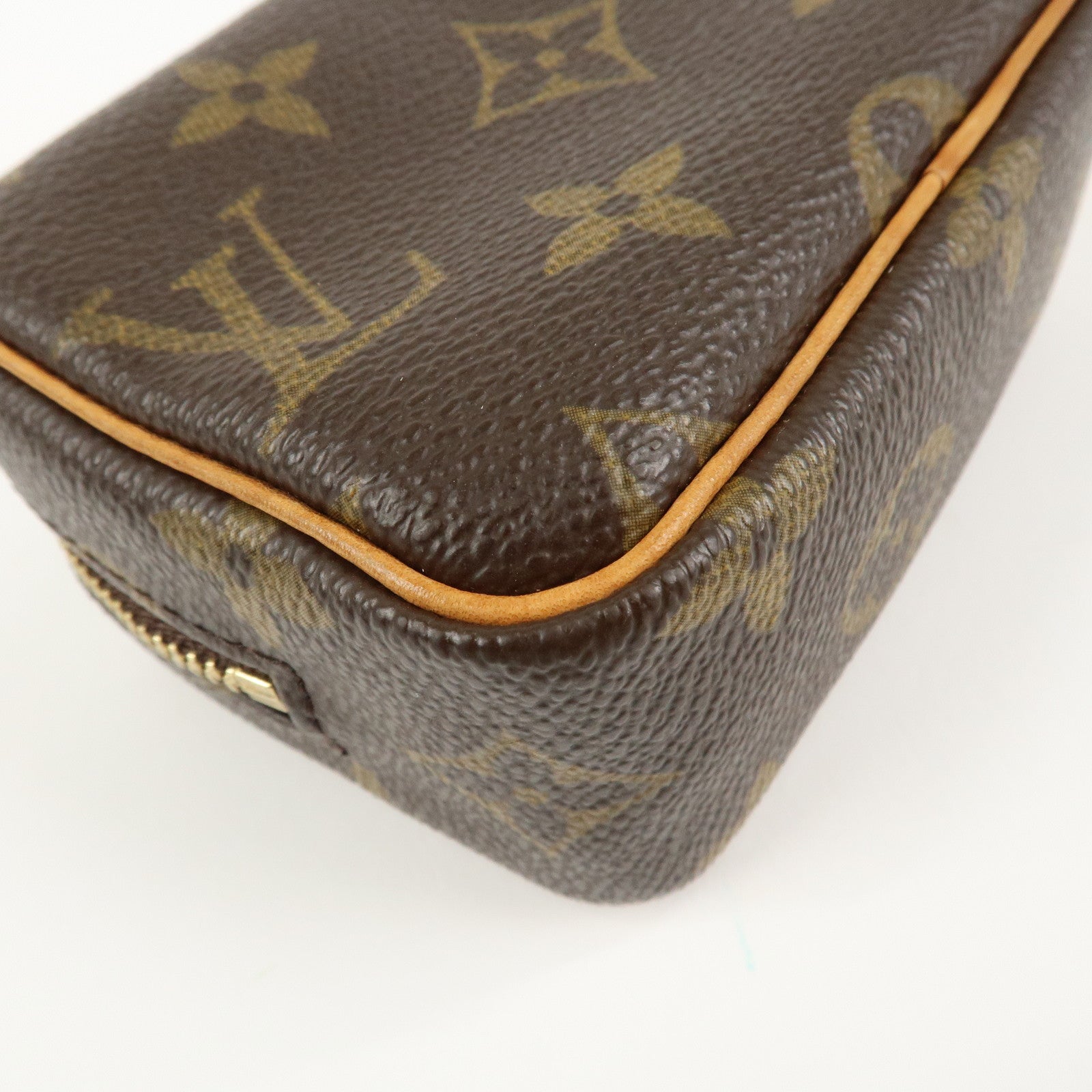 Louis Vuitton Monogram Trousse Wapity Pouch Camera Case M58030 Used