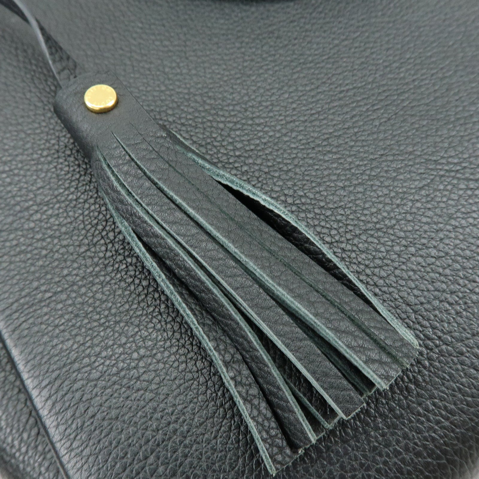 Louis Vuitton Lock Me Calf Leather Hand Bag Noir Black M54569