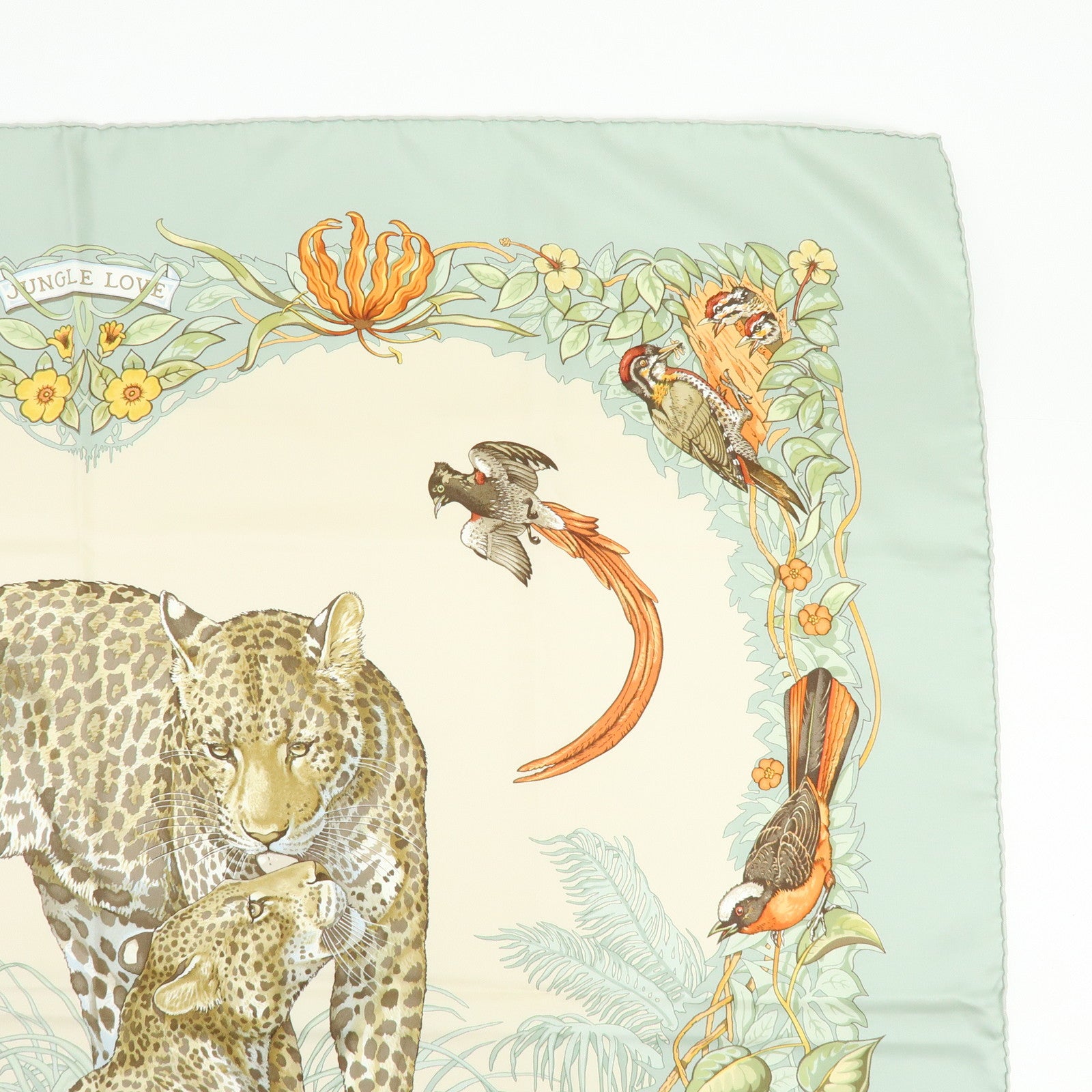 HERMES Carre 90 Silk 100% Scarf JUNGLE LOVE Light Green Ivory