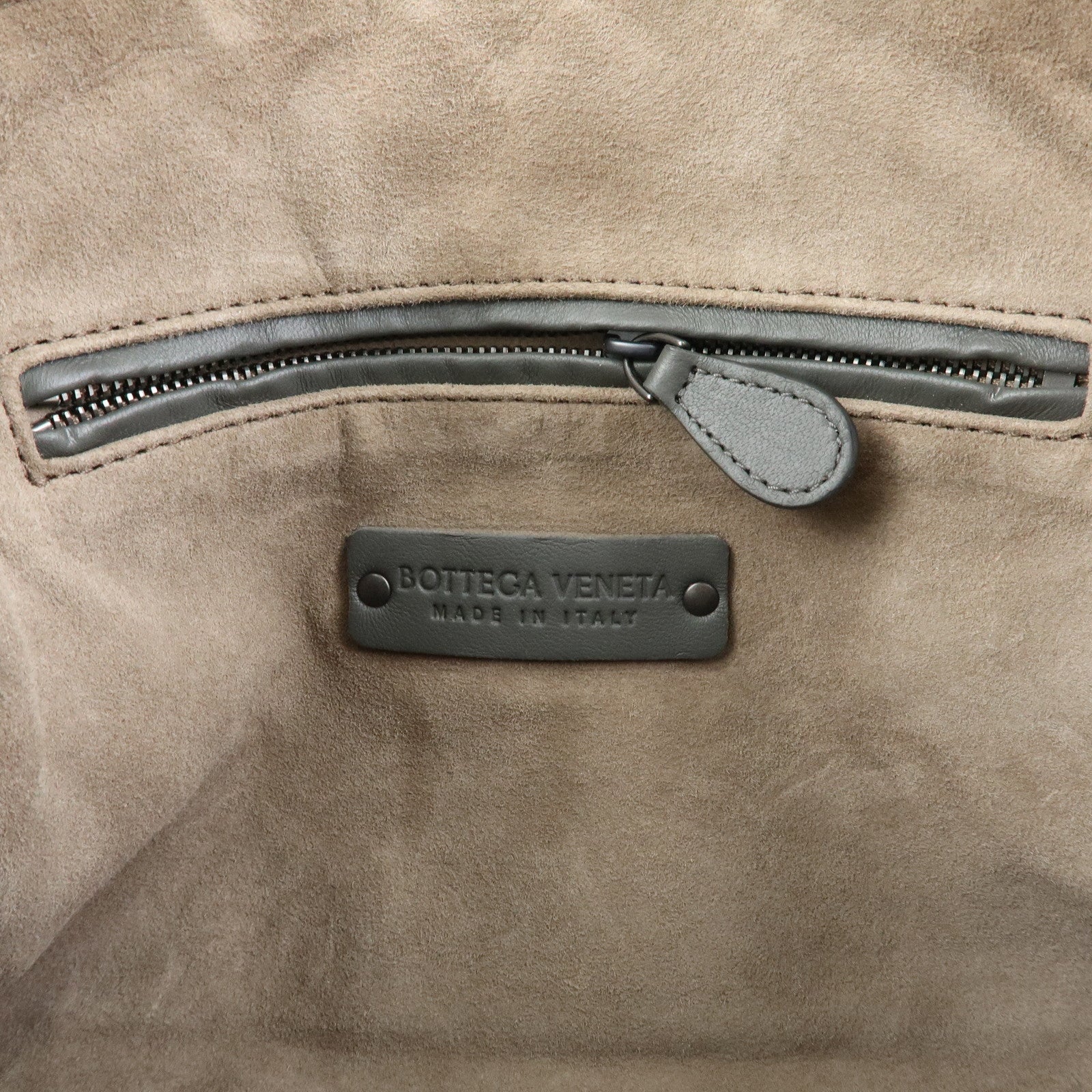 BOTTEGA VENETA Nodini Intrecciato Leather Shoulder Bag Gray 245354